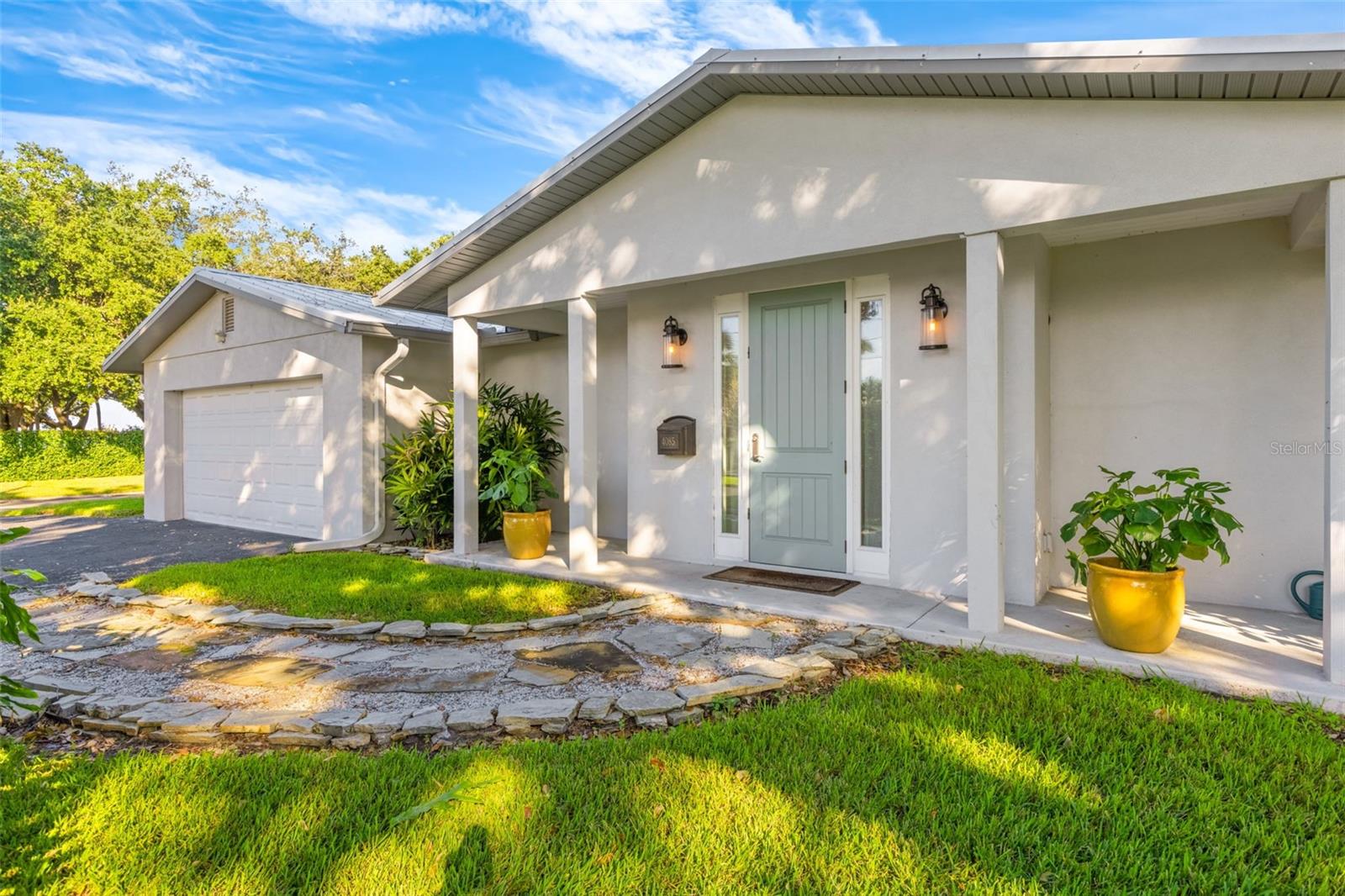 4085 42nd Ave S Property Photo 10