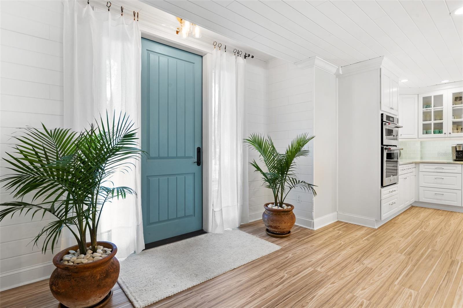 4085 42nd Ave S Property Photo 12