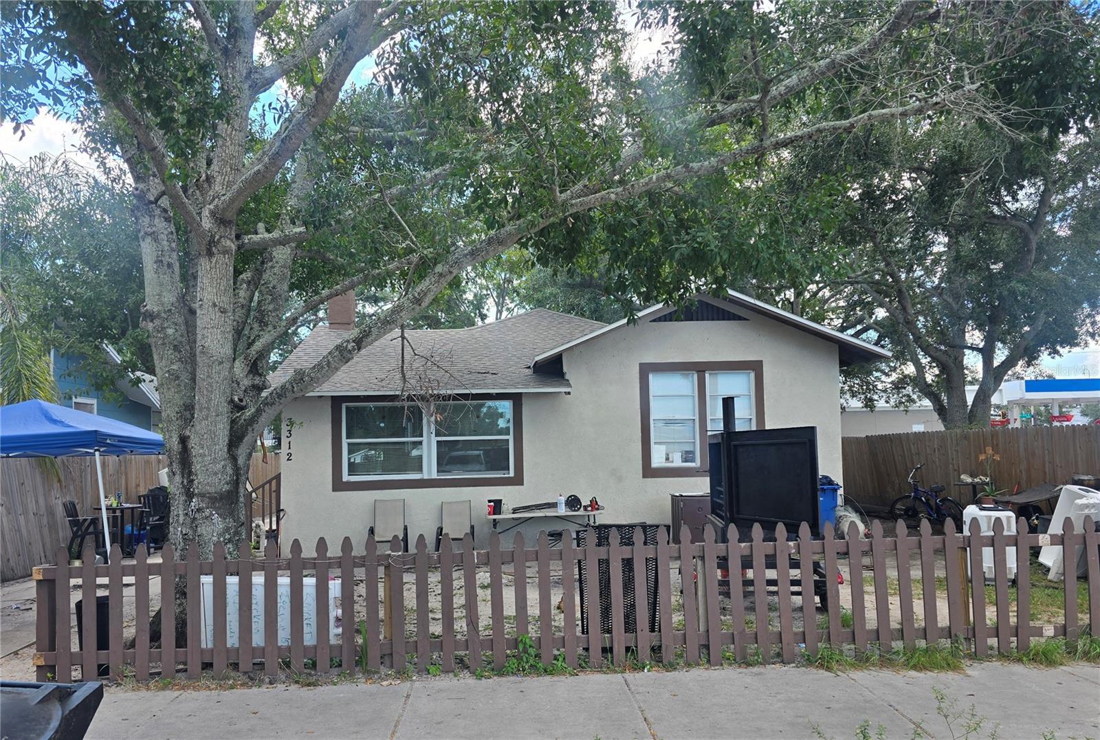 3312 Queensboro Ave S Property Photo 1