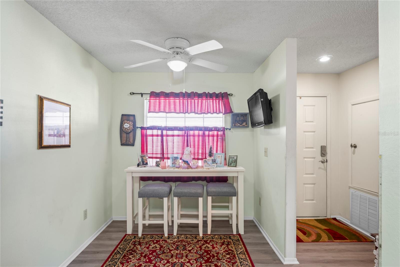 12041 Hoosier Ct #202 Property Photo 13