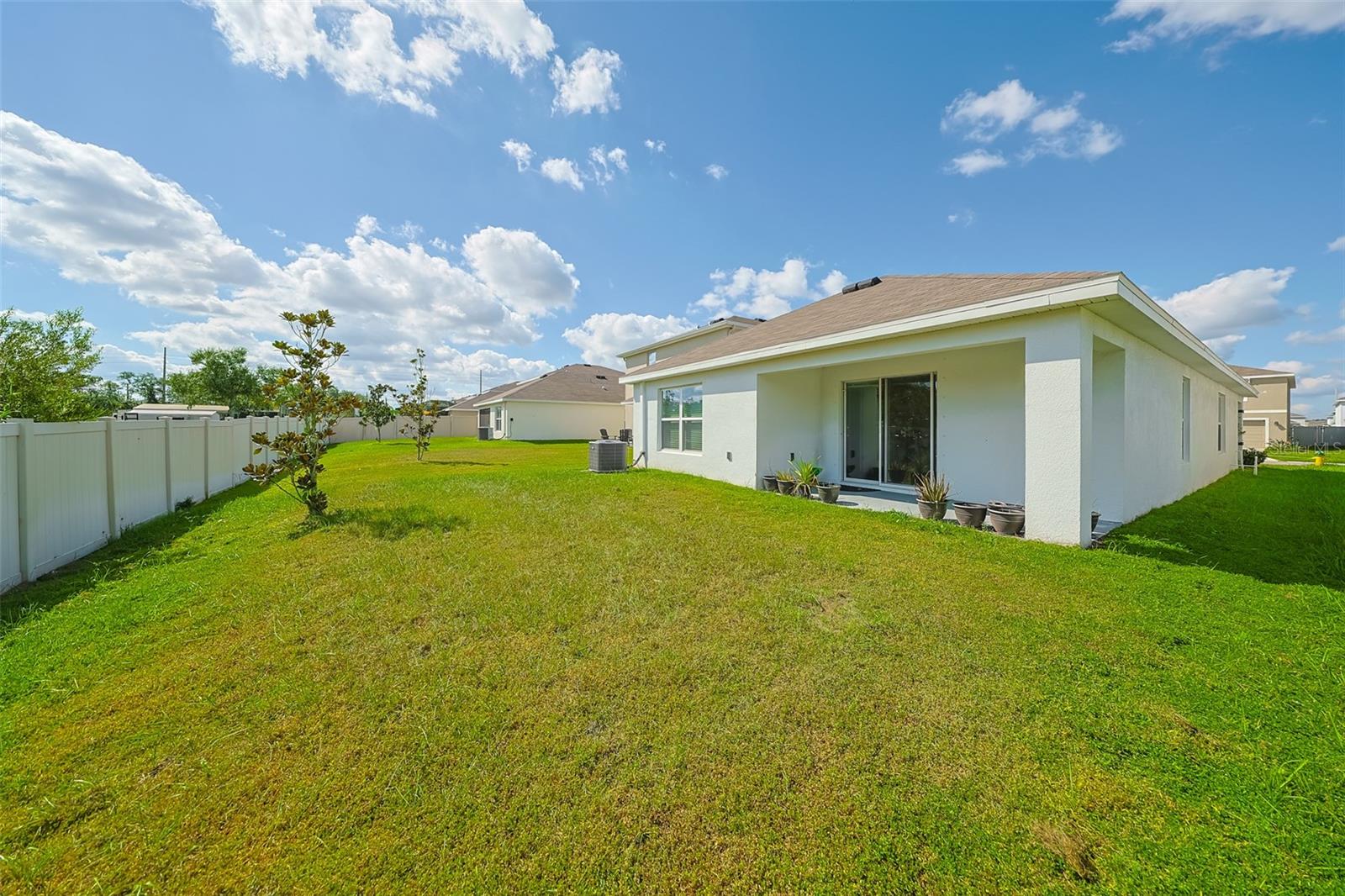 12136 Lily Magnolia Ln Property Photo 29