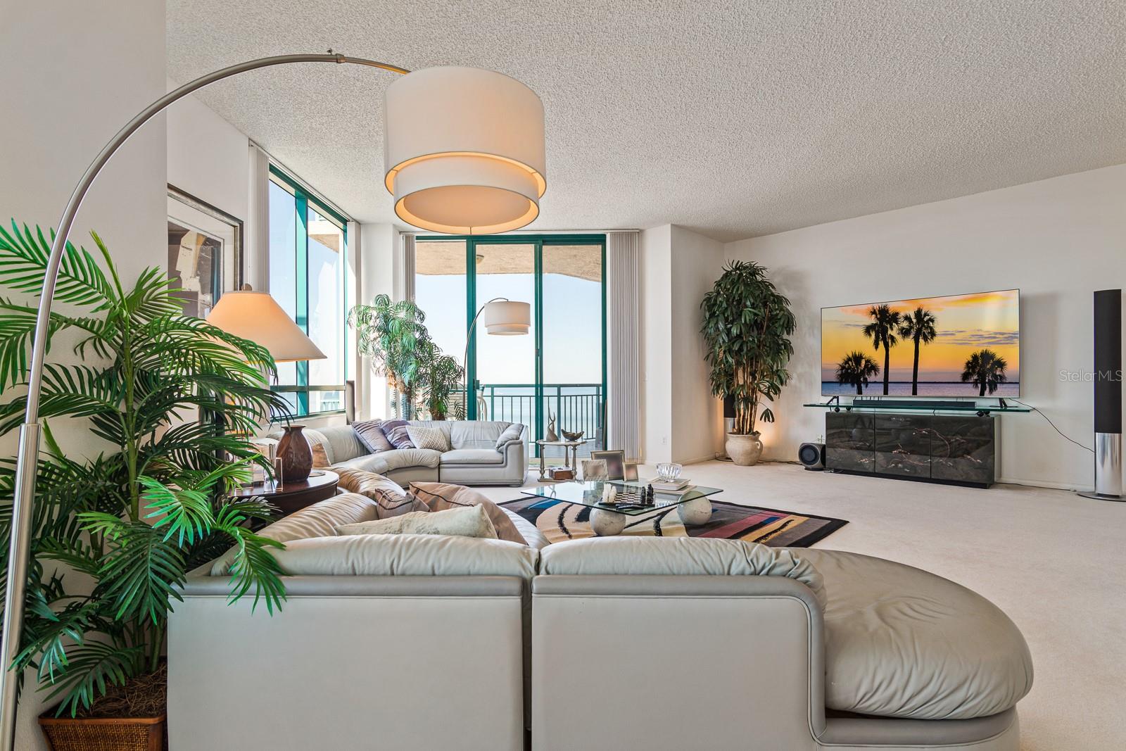 1560 Gulf Blvd #1507 Property Photo 14