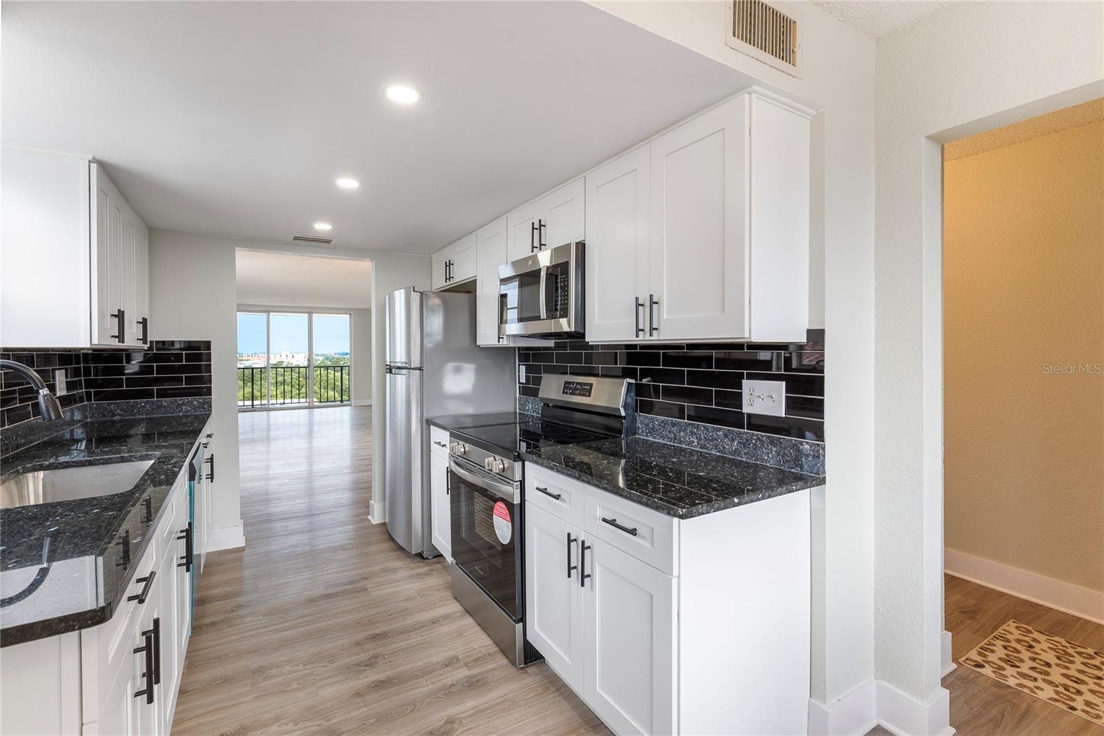 2699 Seville Blvd #802 Property Photo 7