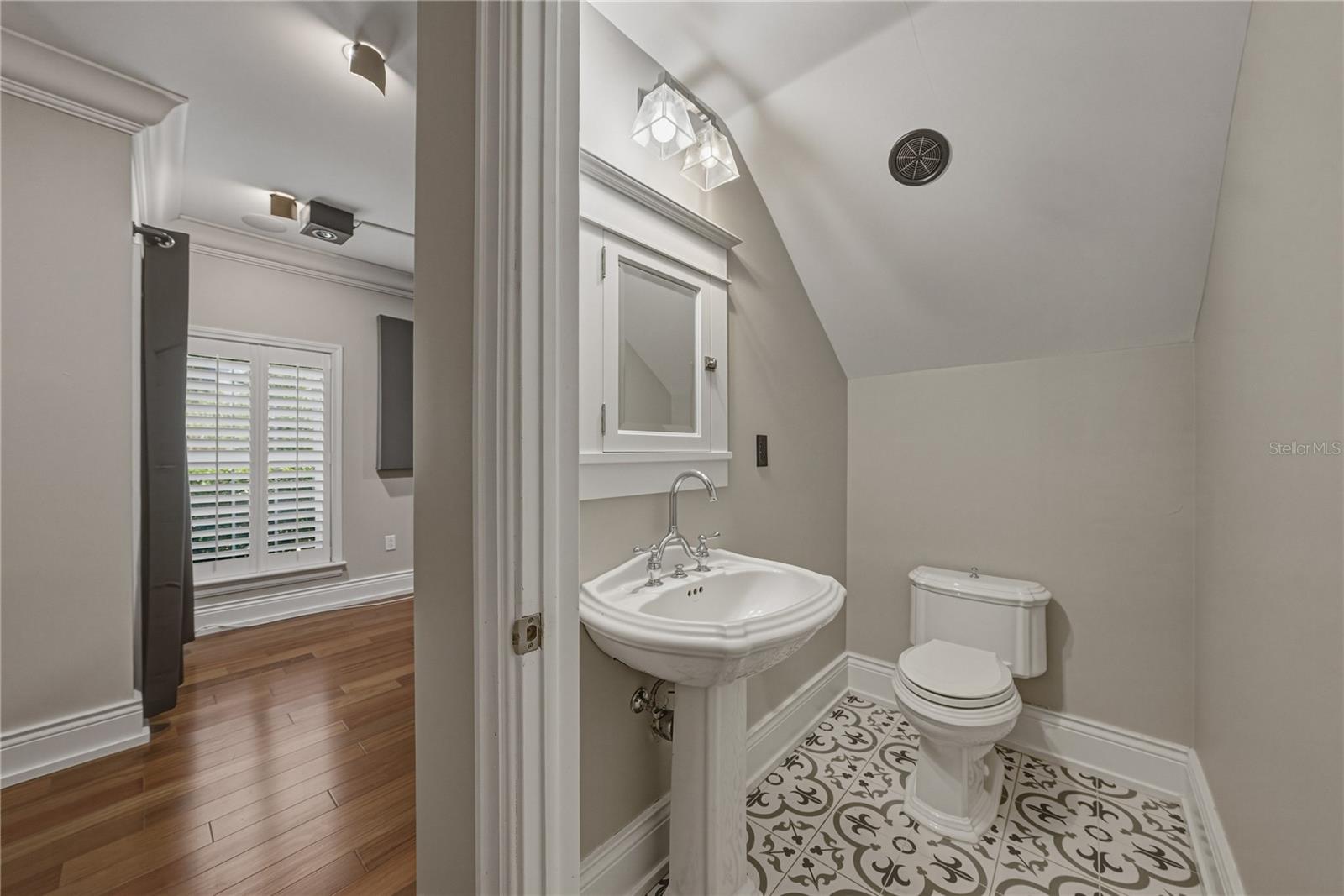 3001 W San Rafael St Property Photo 29
