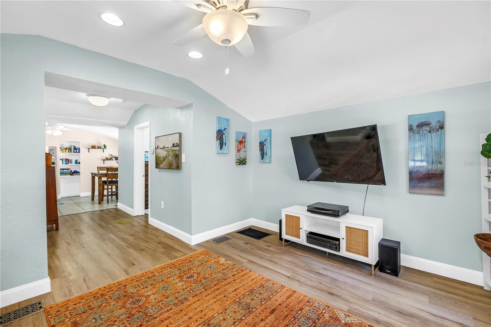 5161 Rena St N Property Photo 6