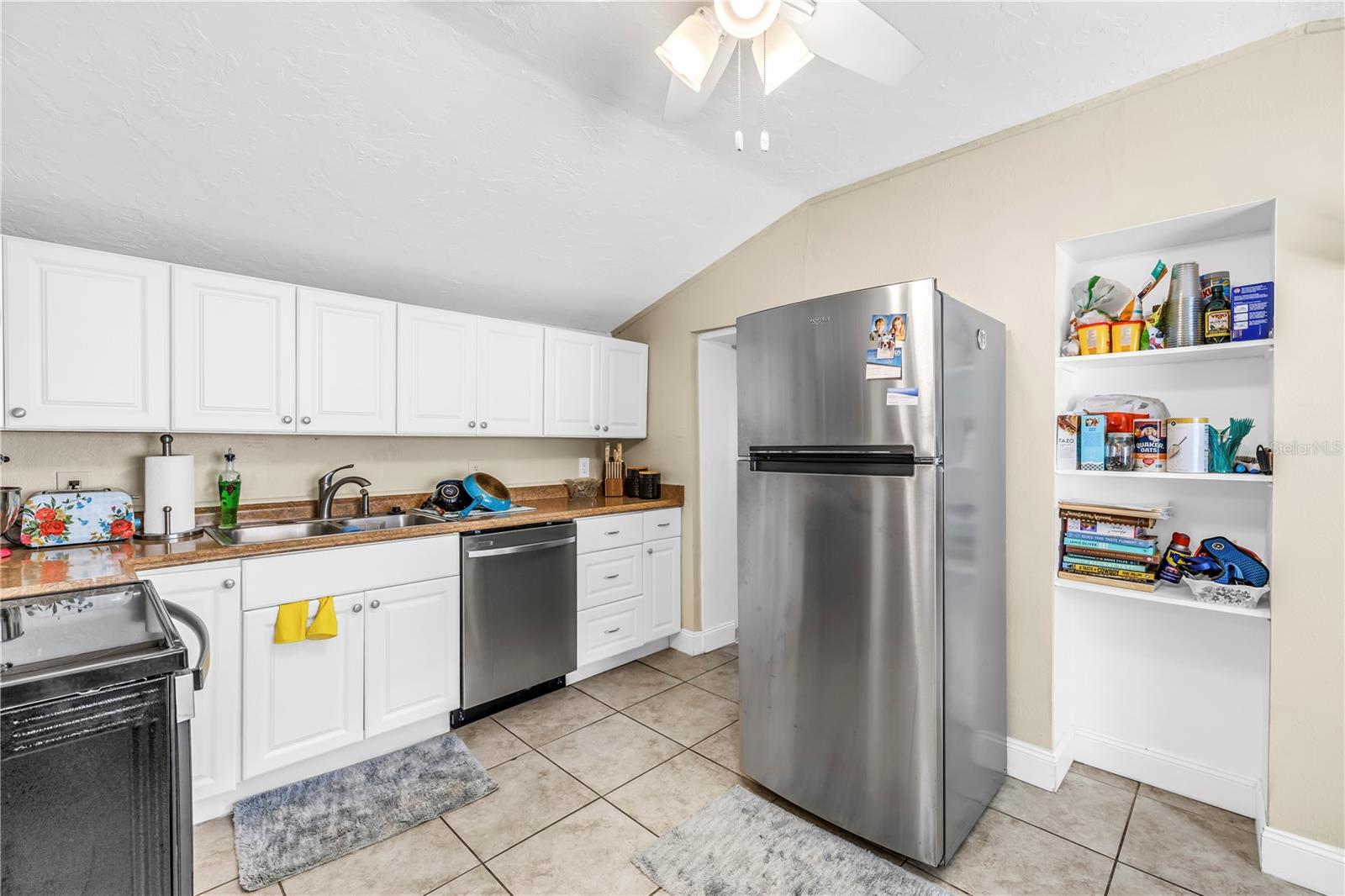 5161 Rena St N Property Photo 10