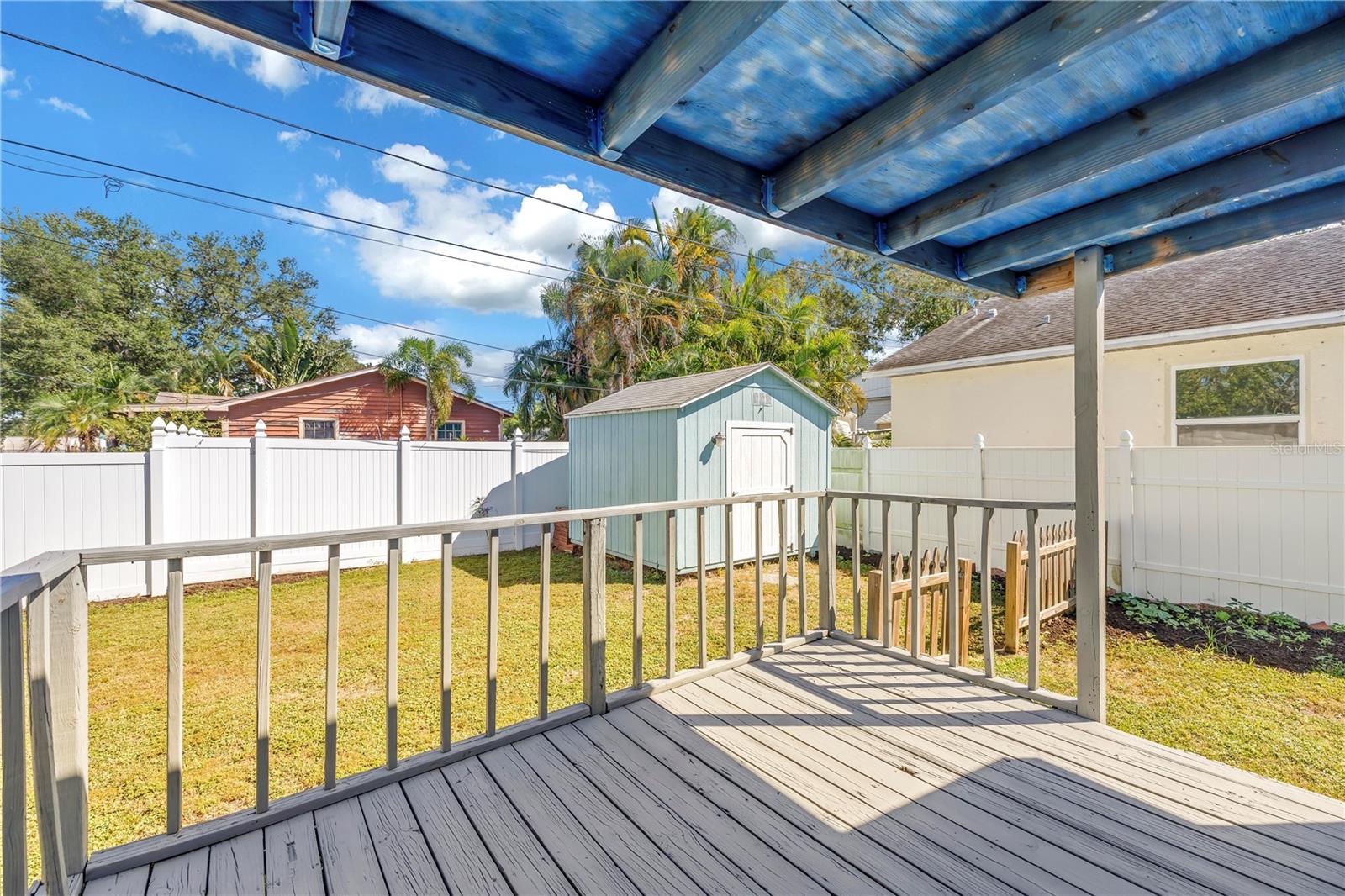 5161 Rena St N Property Photo 21