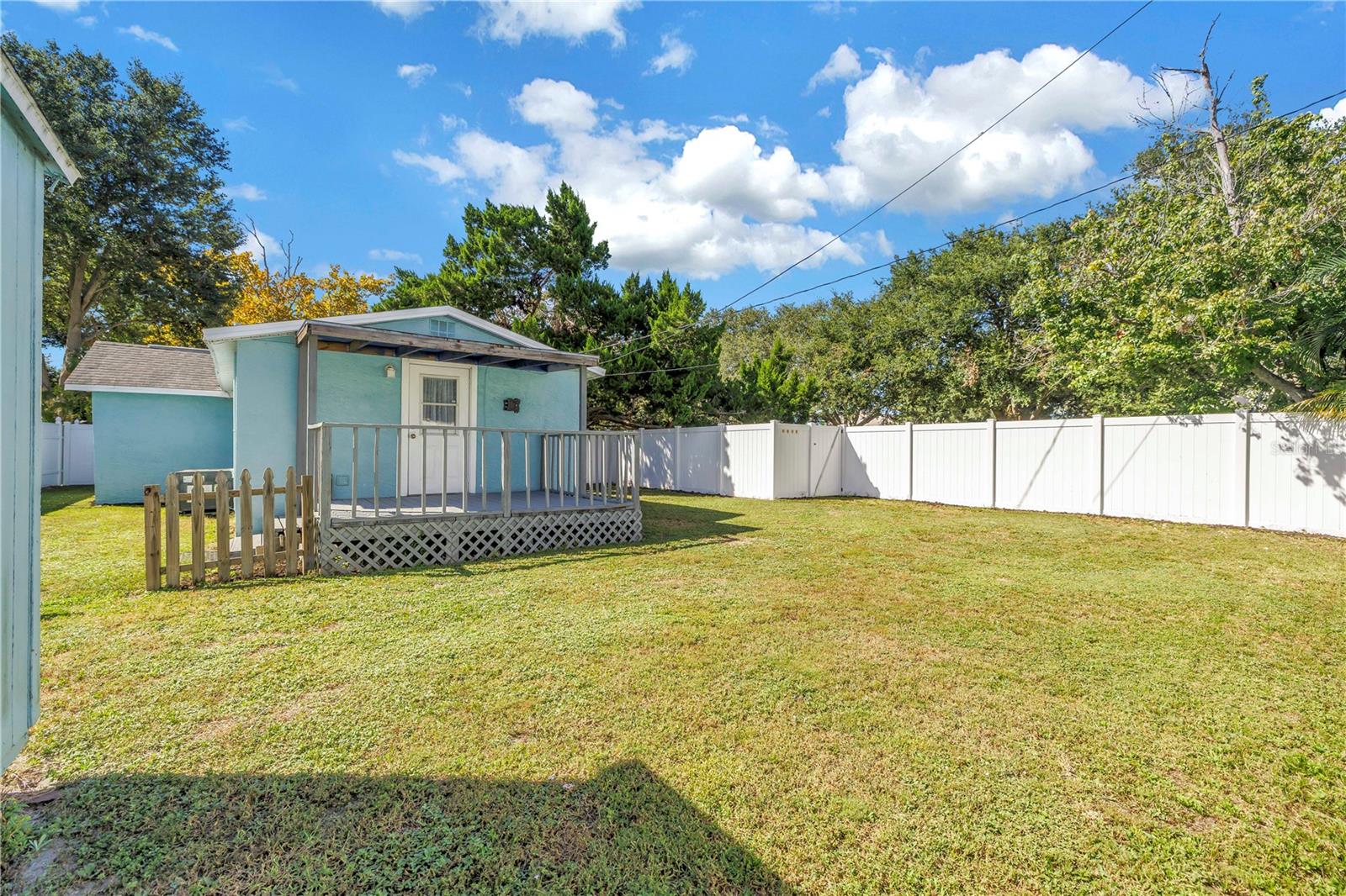 5161 Rena St N Property Photo 24