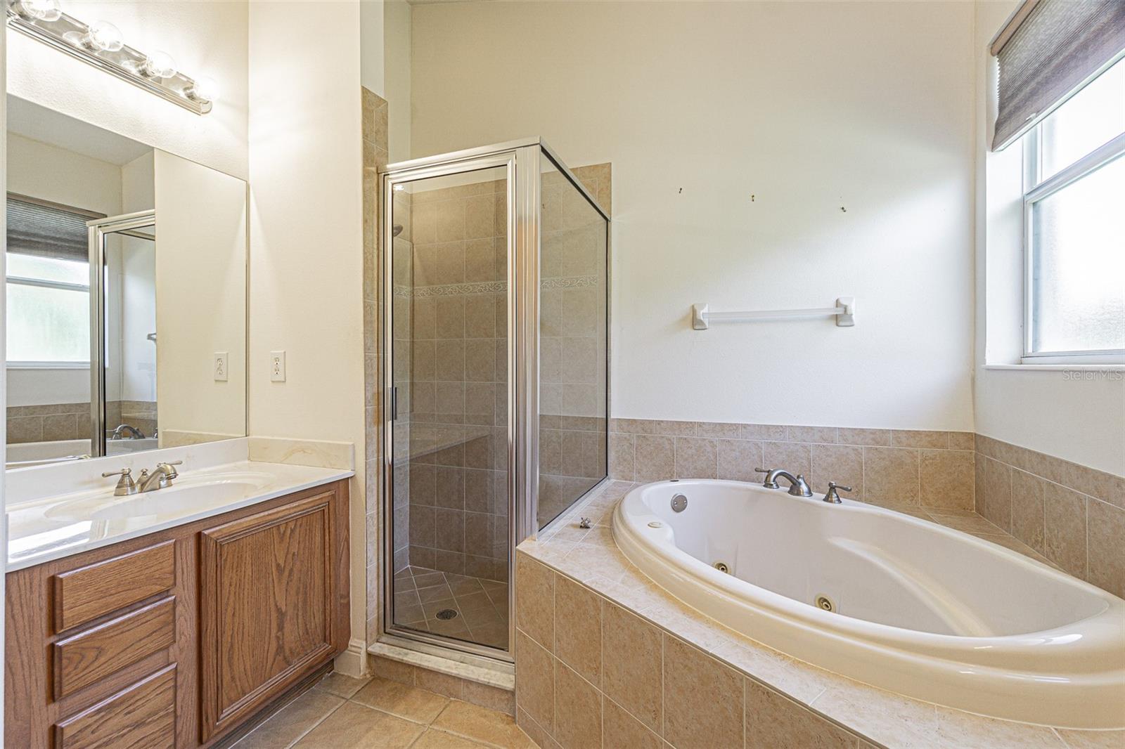 9506 Rolling Cir Property Photo 11