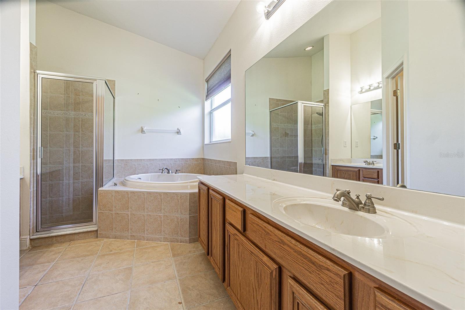 9506 Rolling Cir Property Photo 14