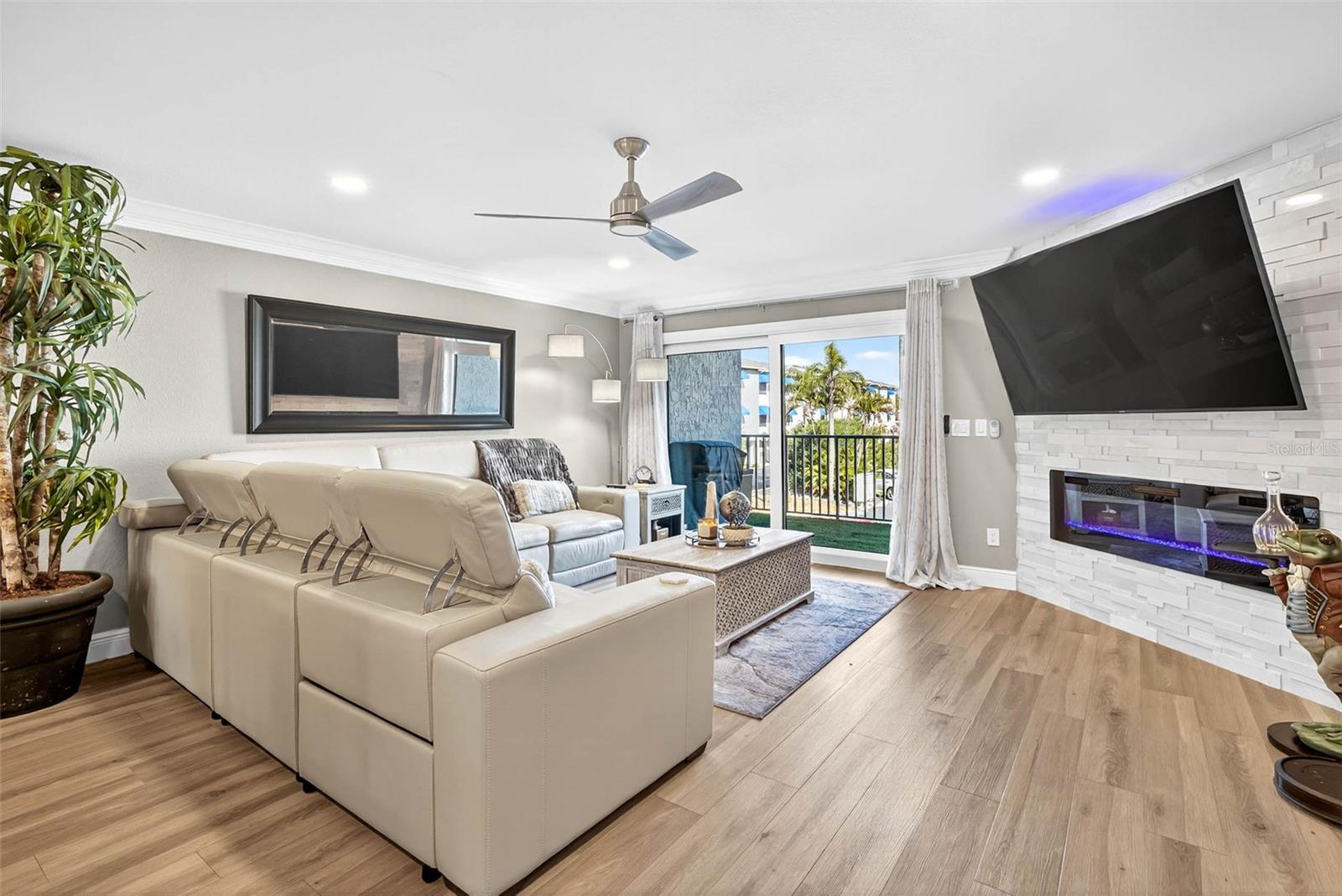 745 Pinellas Bayway S #302 Property Photo 19