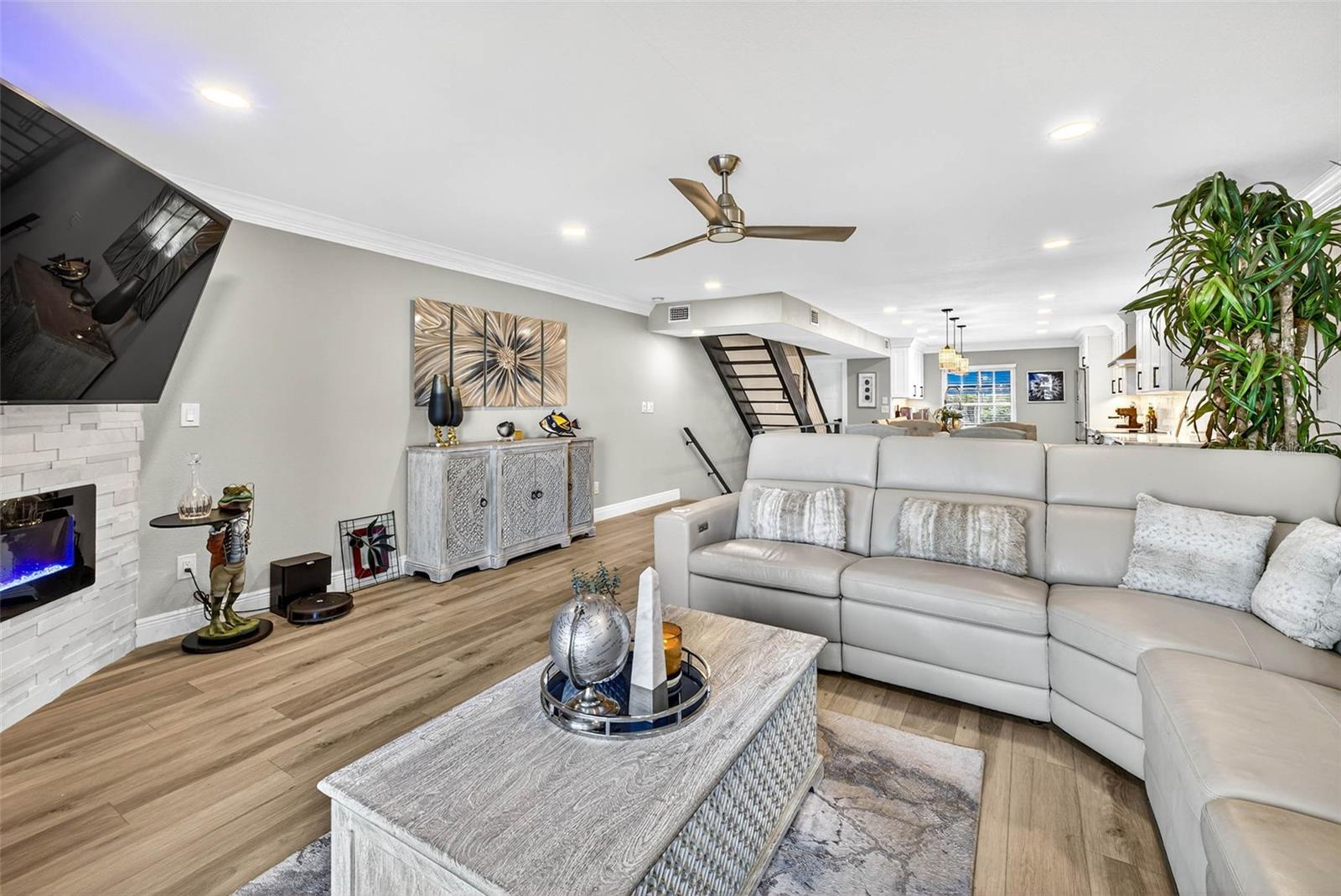 745 Pinellas Bayway S #302 Property Photo 23