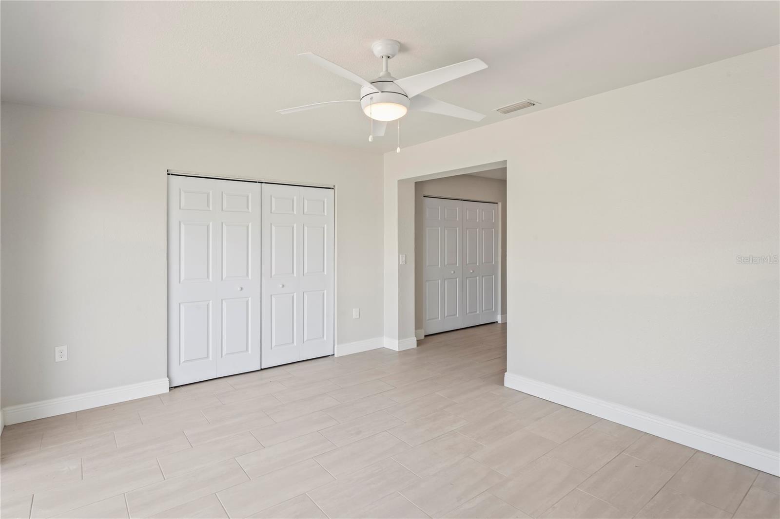 516 Crystal Dr Property Photo 12
