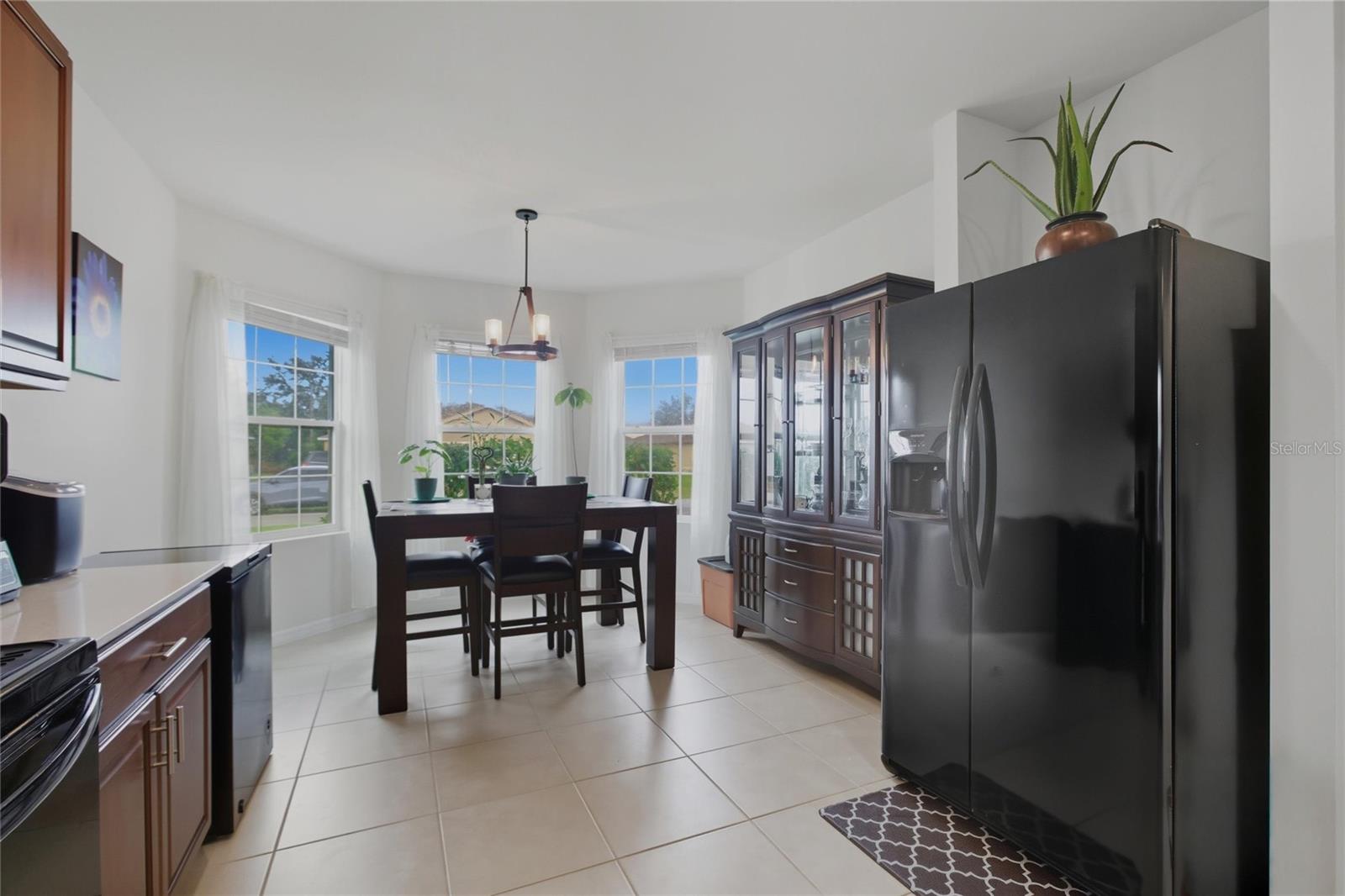 314 Se Van Loon Ter Property Photo 10