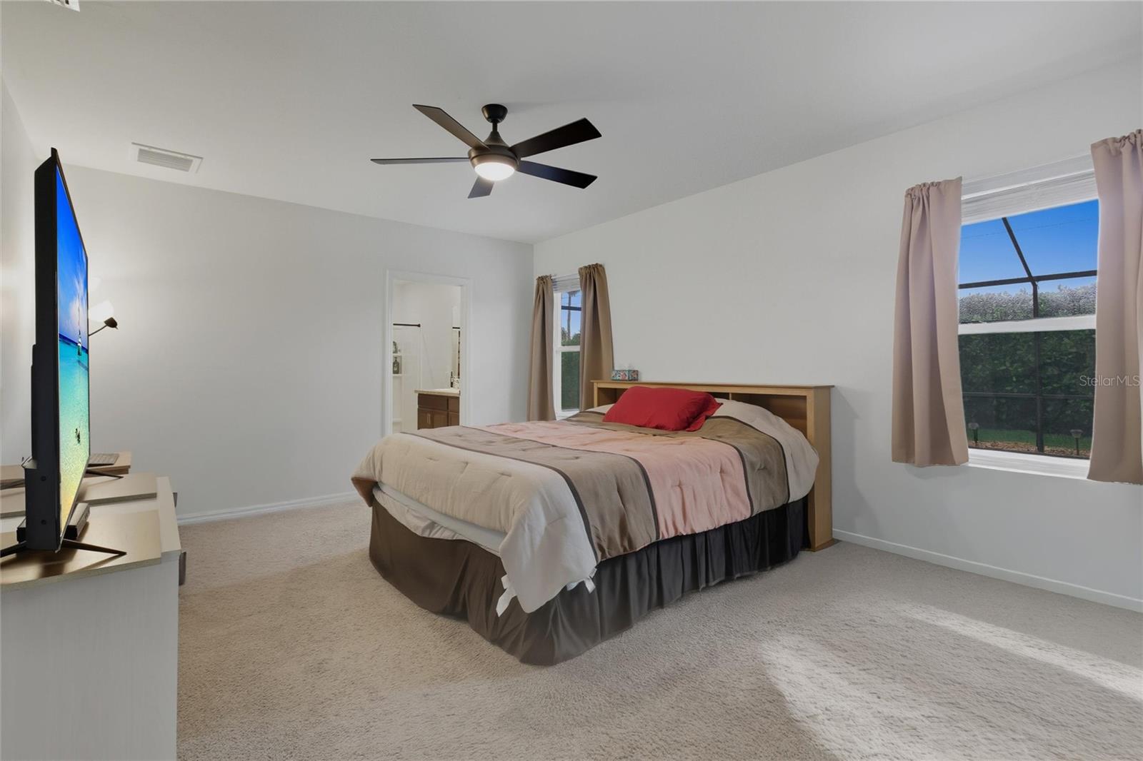 314 Se Van Loon Ter Property Photo 14