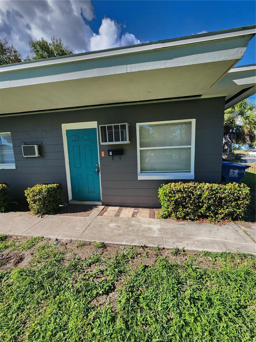 2219 HIGHLAND ST #1 Property Photo 1
