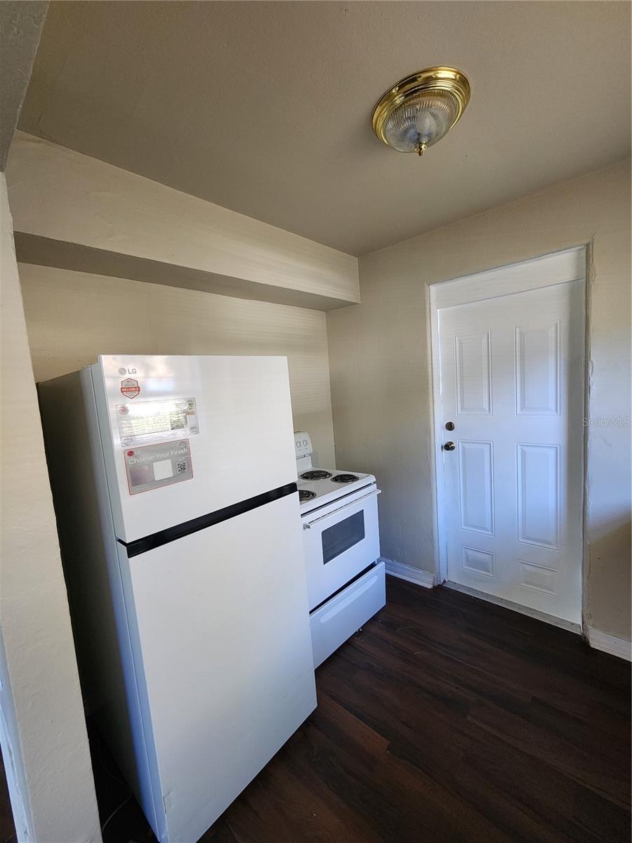 2219 Highland St #1 Property Photo 4