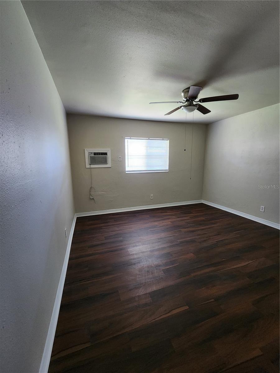 2219 Highland St #1 Property Photo 5