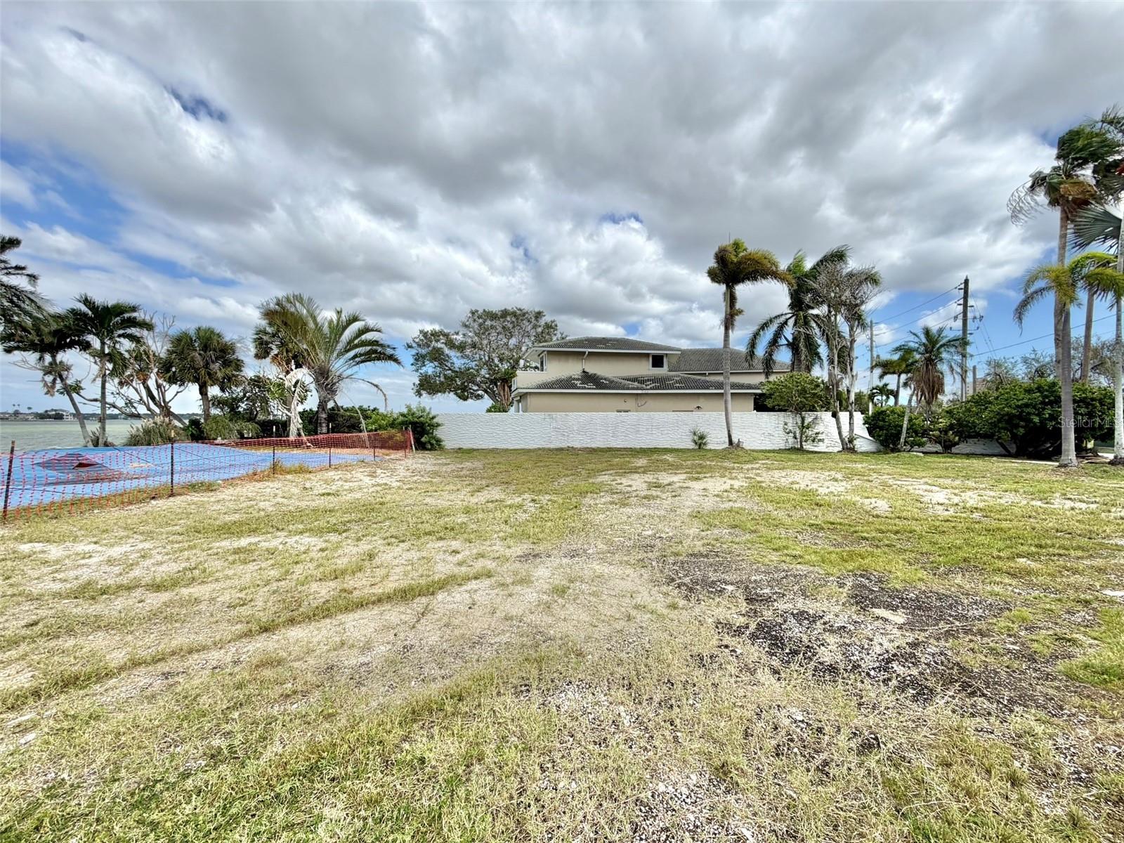 2 Paradise Ln Property Photo 28