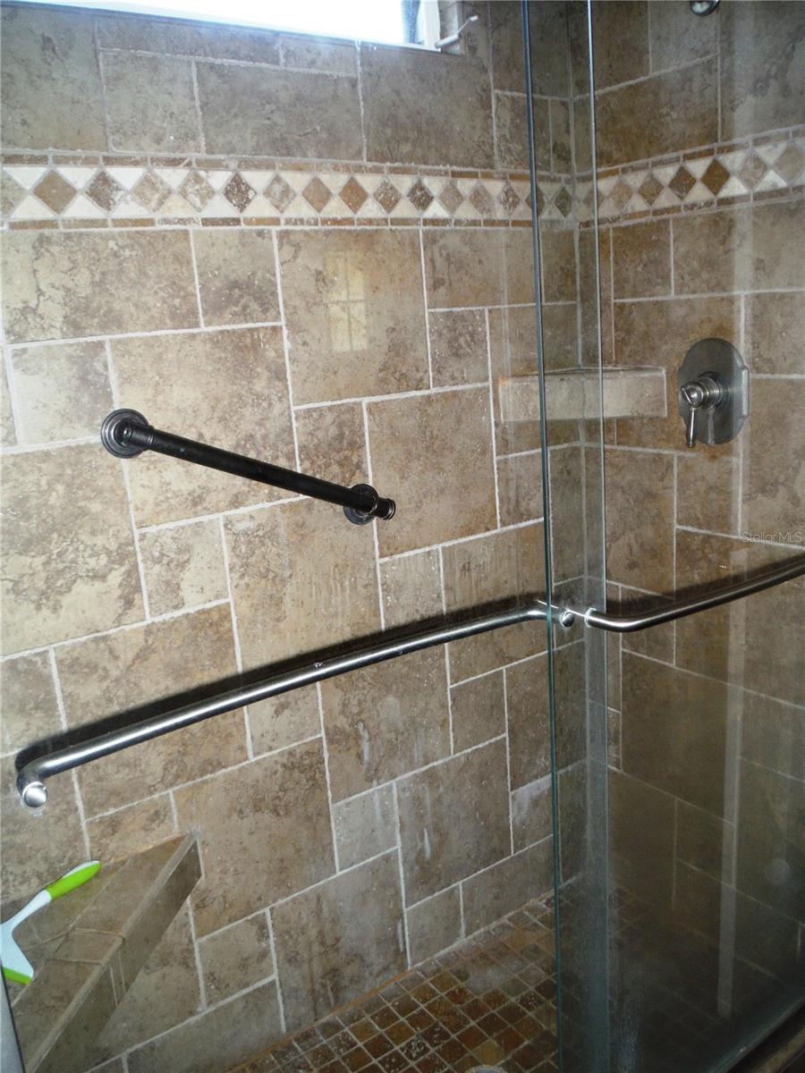141 Forest Ln #13 Property Photo 13