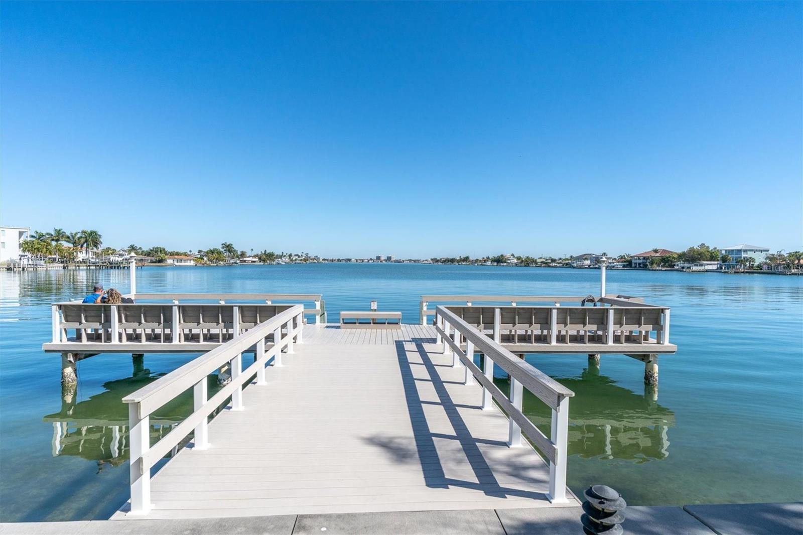 5575 Gulf Blvd #337 Property Photo 1