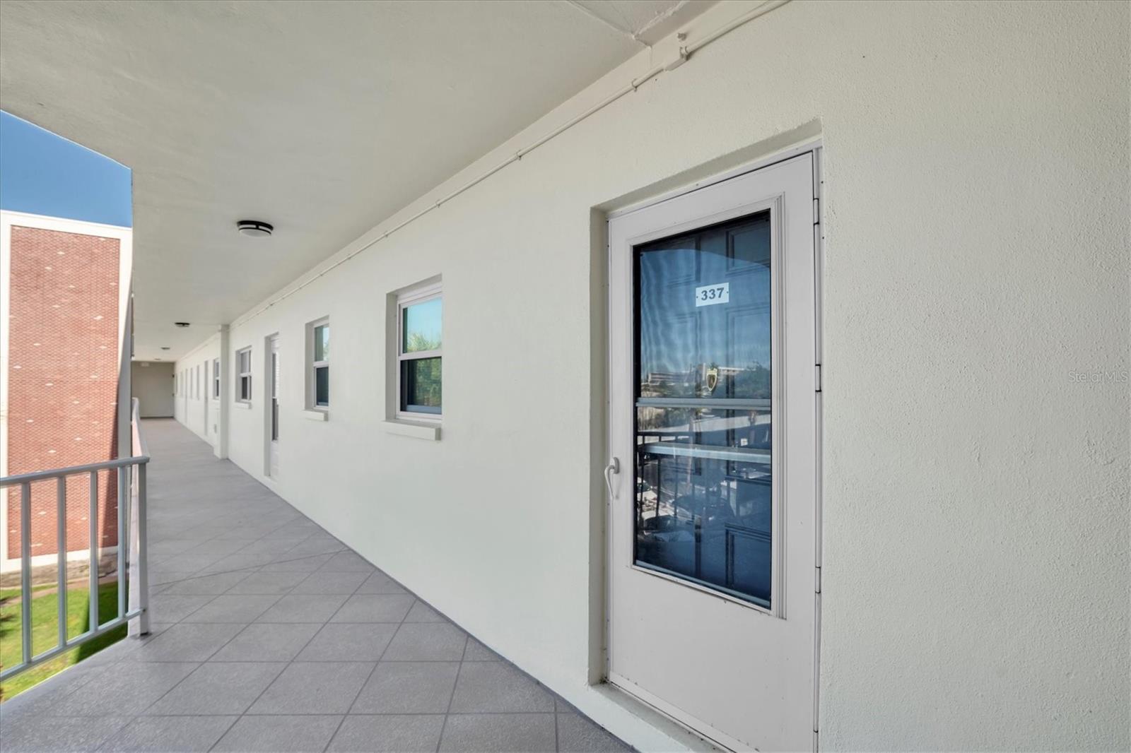 5575 Gulf Blvd #337 Property Photo 2