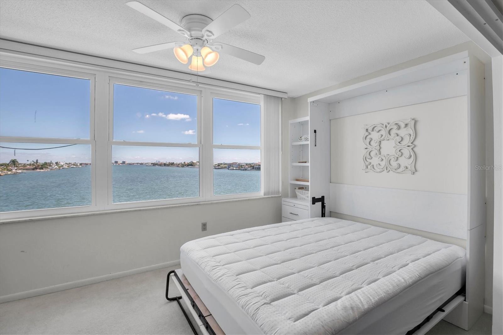 5575 Gulf Blvd #337 Property Photo 8