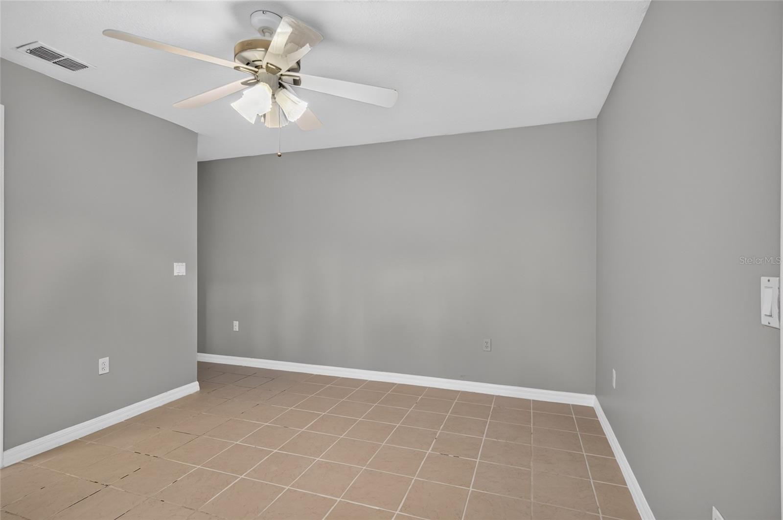 2243 Eagle Bluff Dr Property Photo 39