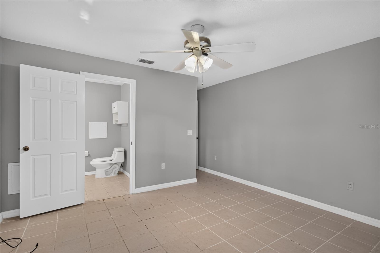 2243 Eagle Bluff Dr Property Photo 40