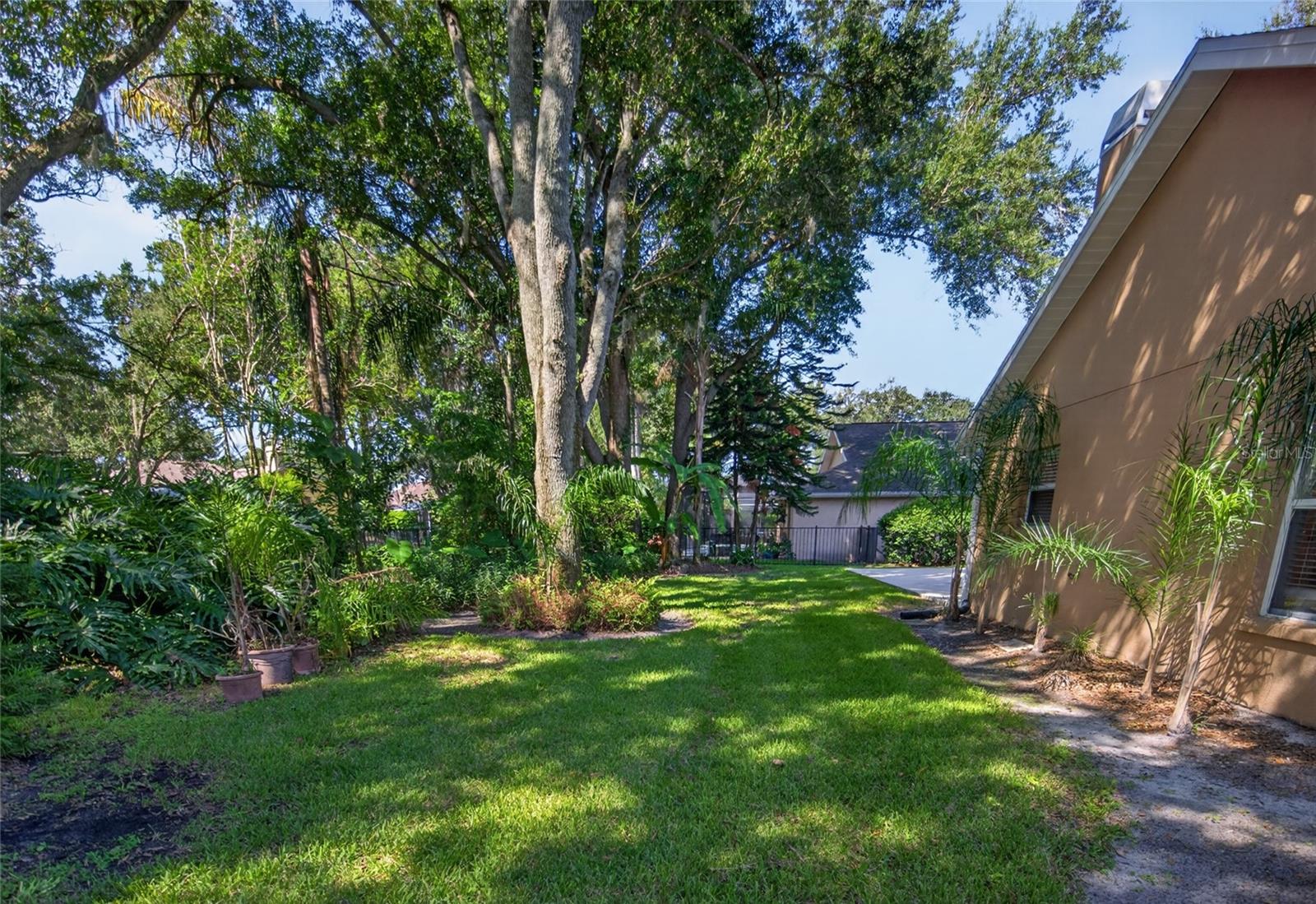 2243 Eagle Bluff Dr Property Photo 47