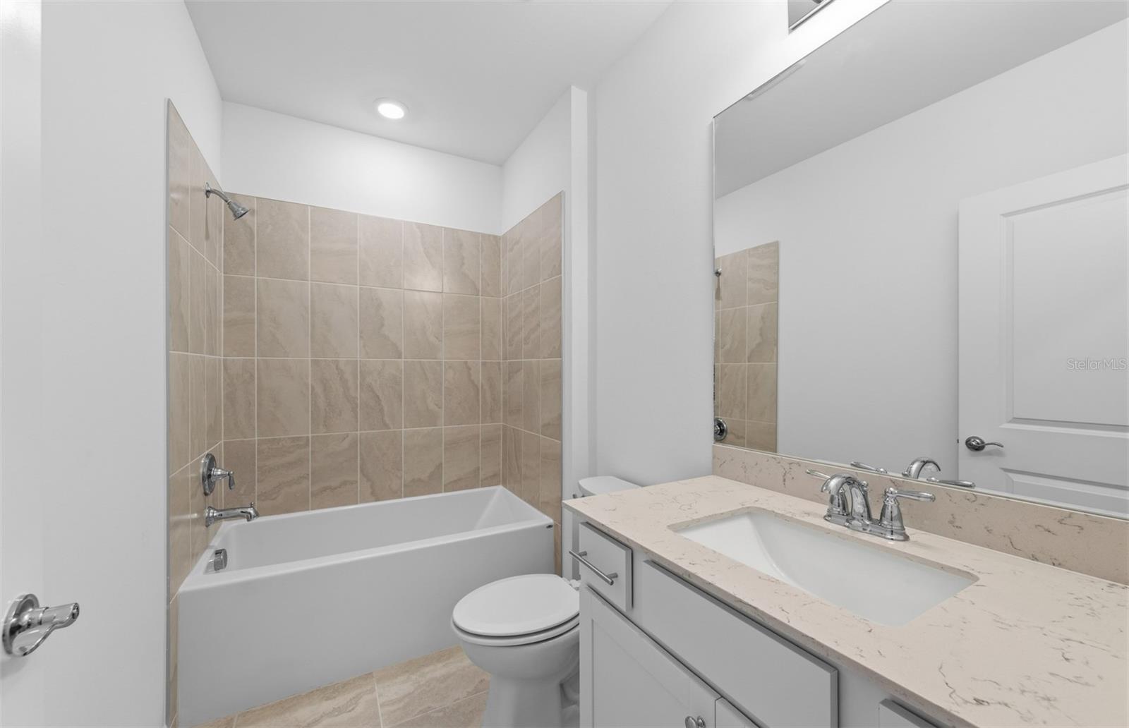 10779 Sun Drop St Property Photo 7