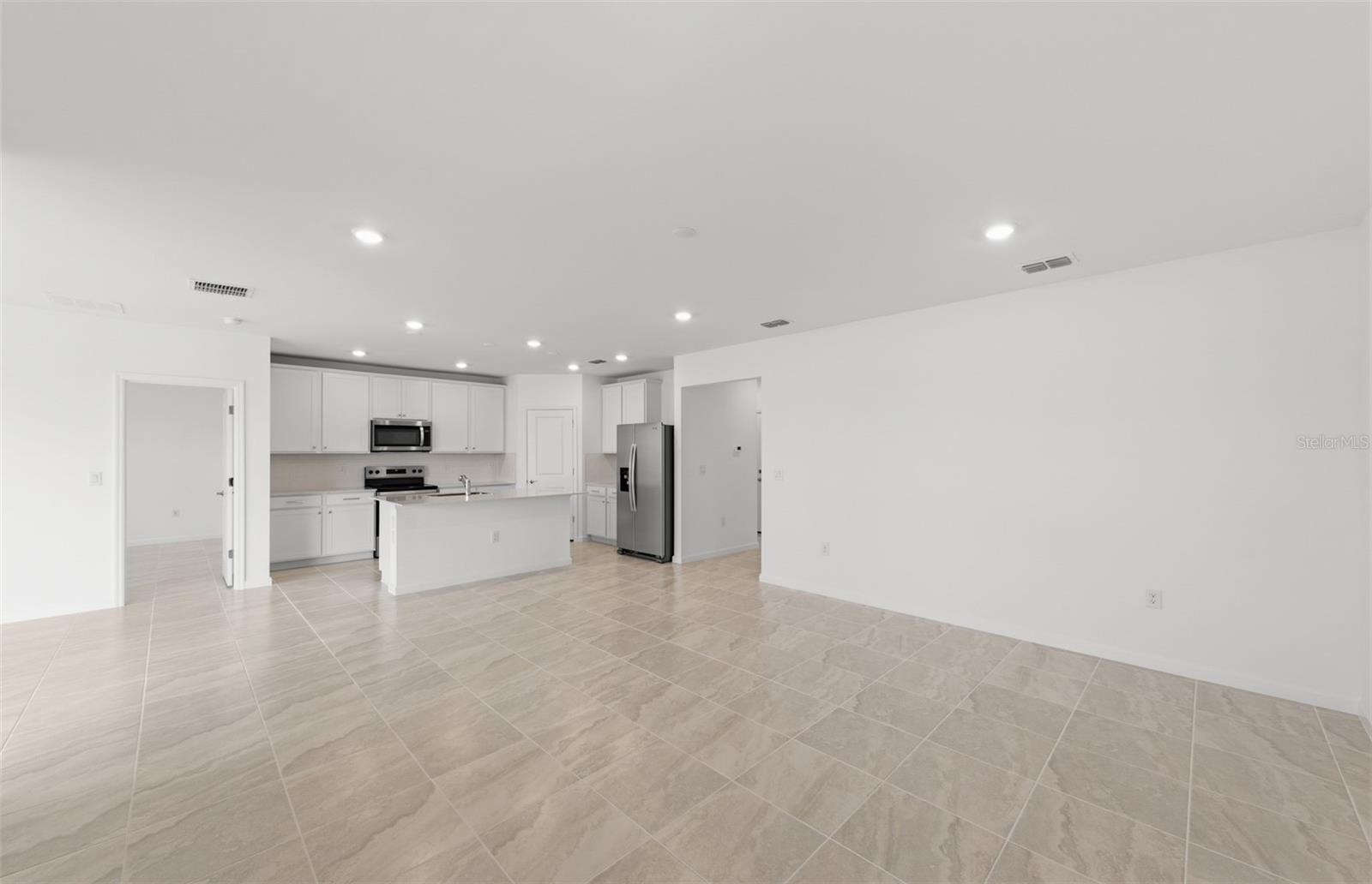 10779 Sun Drop St Property Photo 11