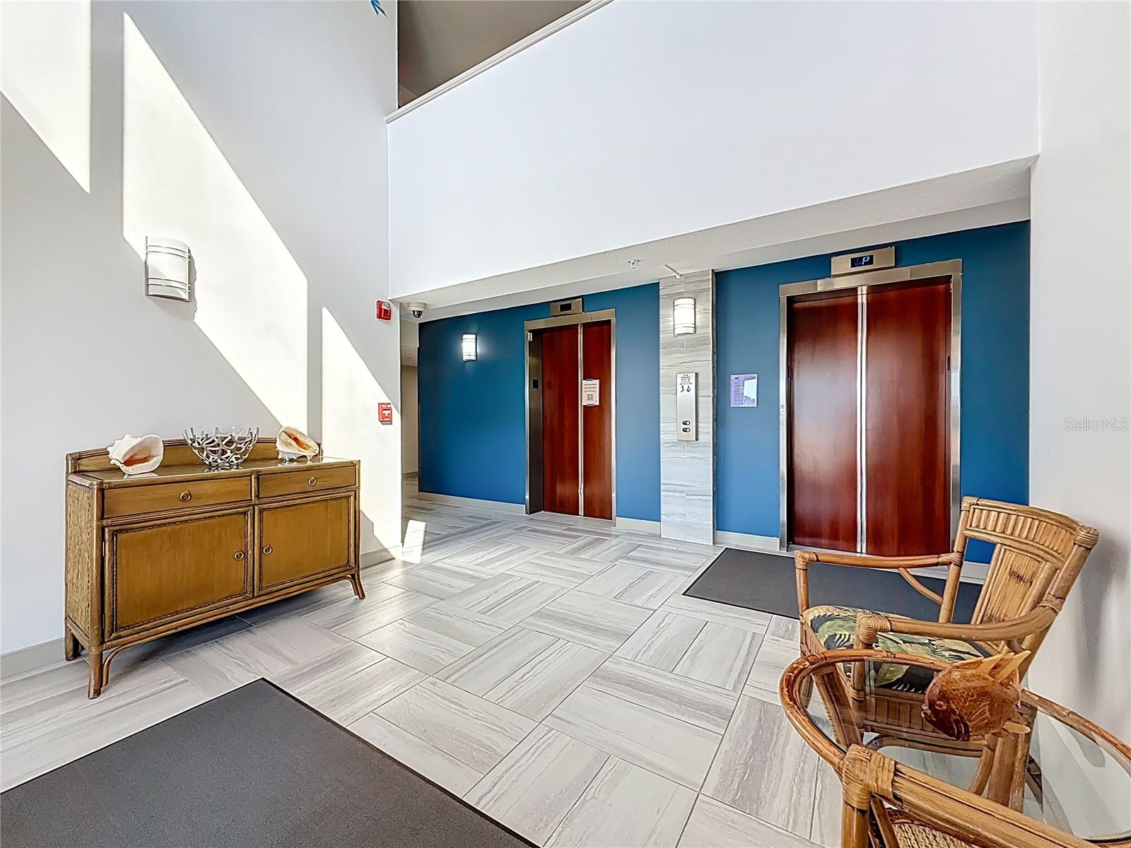 1 Key Capri #201e Property Photo 10