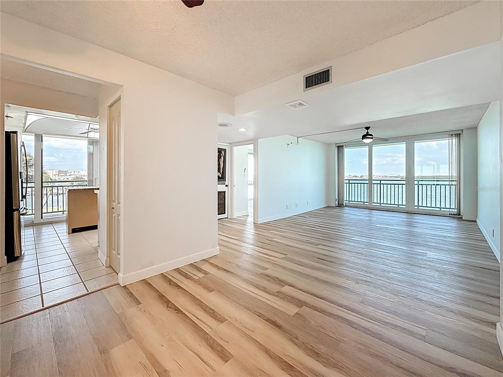 1 Key Capri #201e Property Photo 33