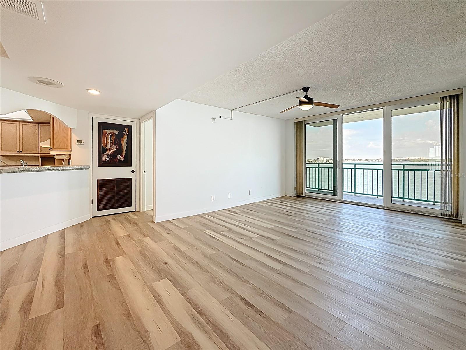1 Key Capri #201e Property Photo 35