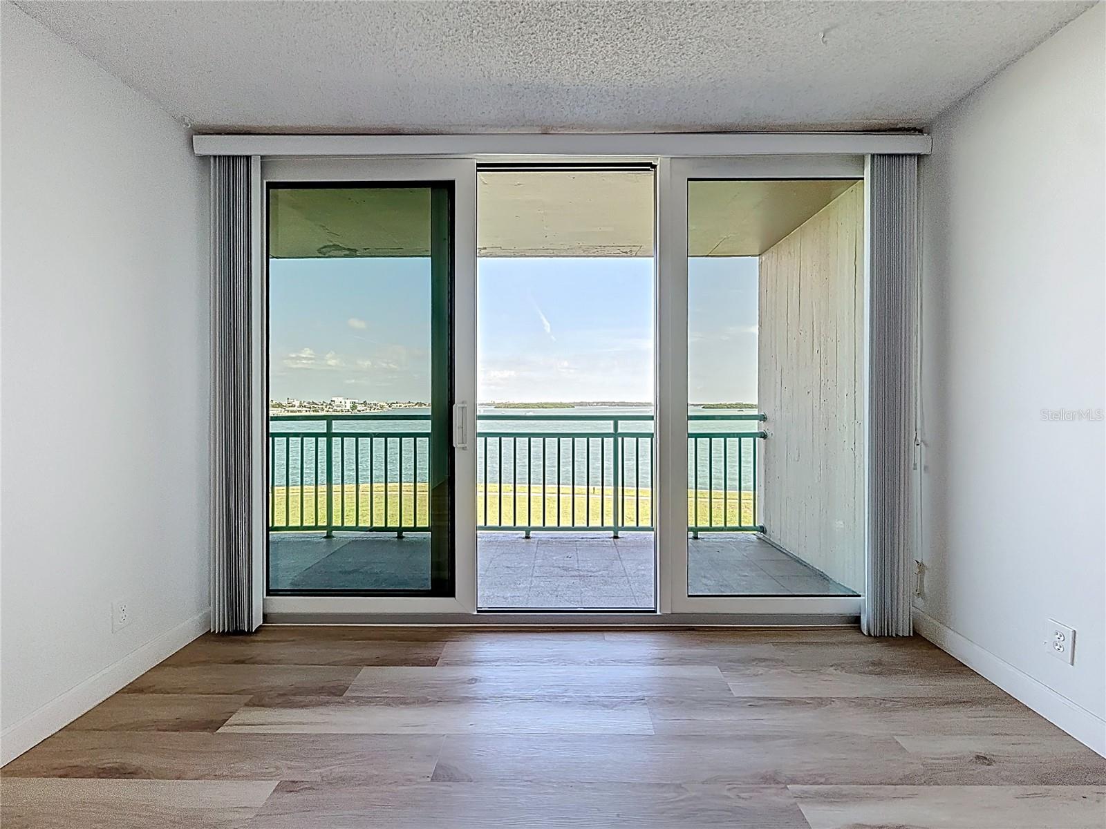 1 Key Capri #201e Property Photo 44