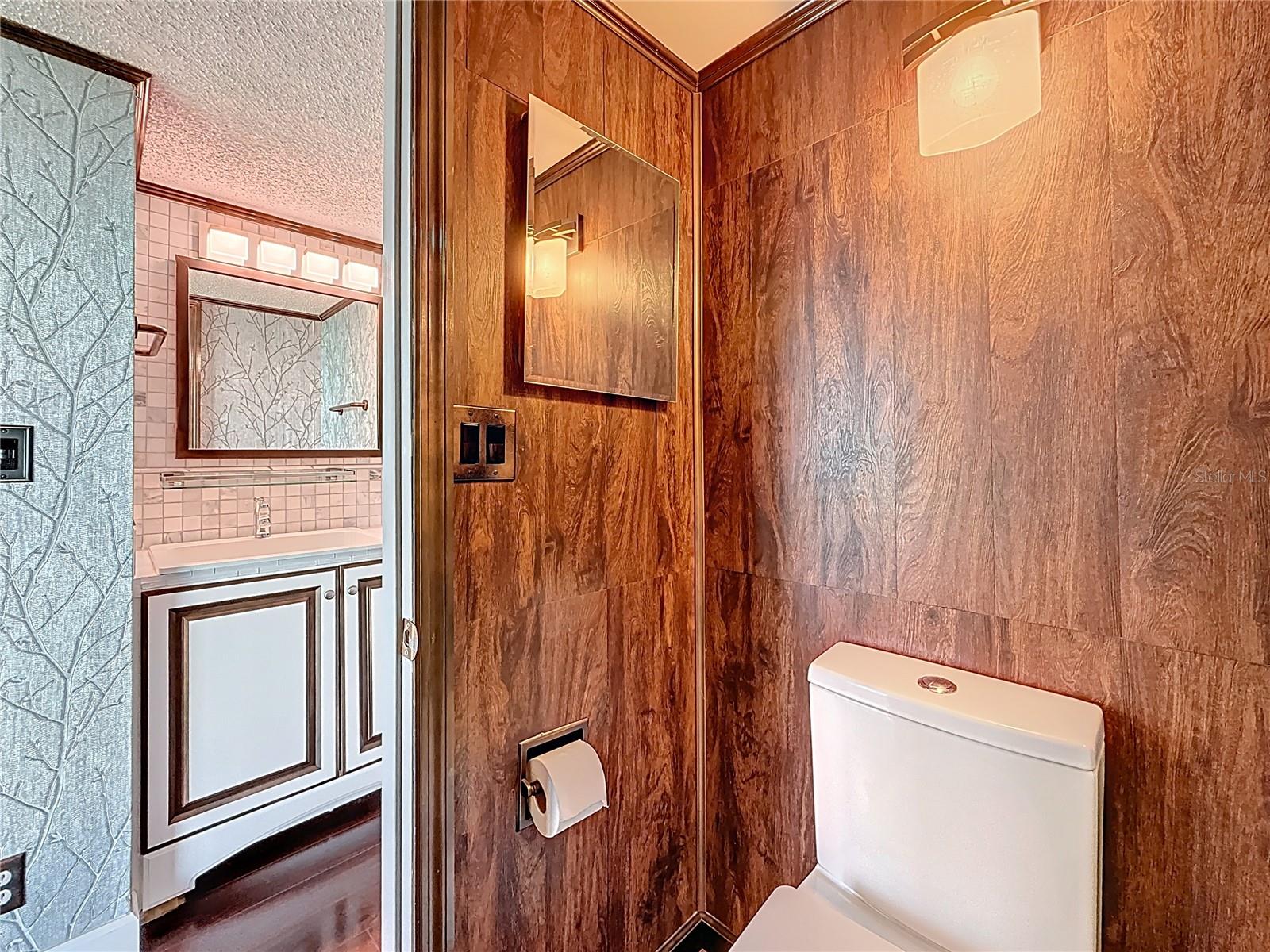 1 Key Capri #201e Property Photo 54