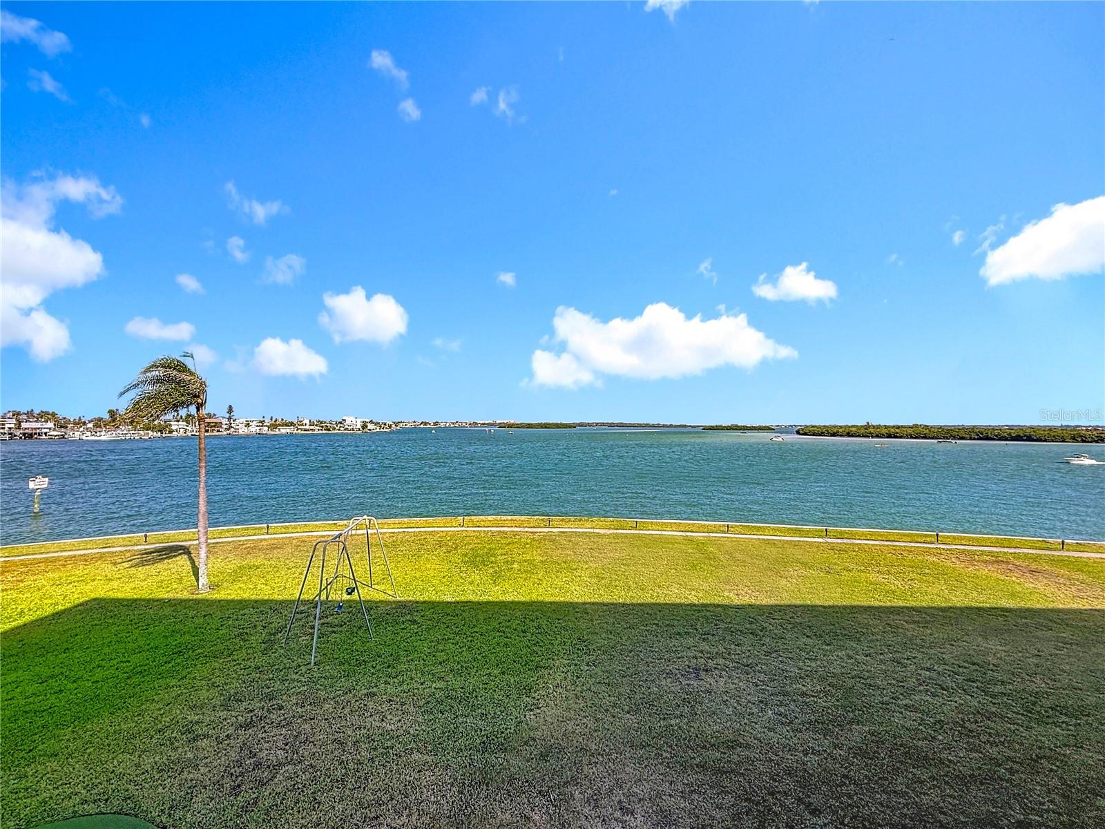 1 Key Capri #201e Property Photo 94