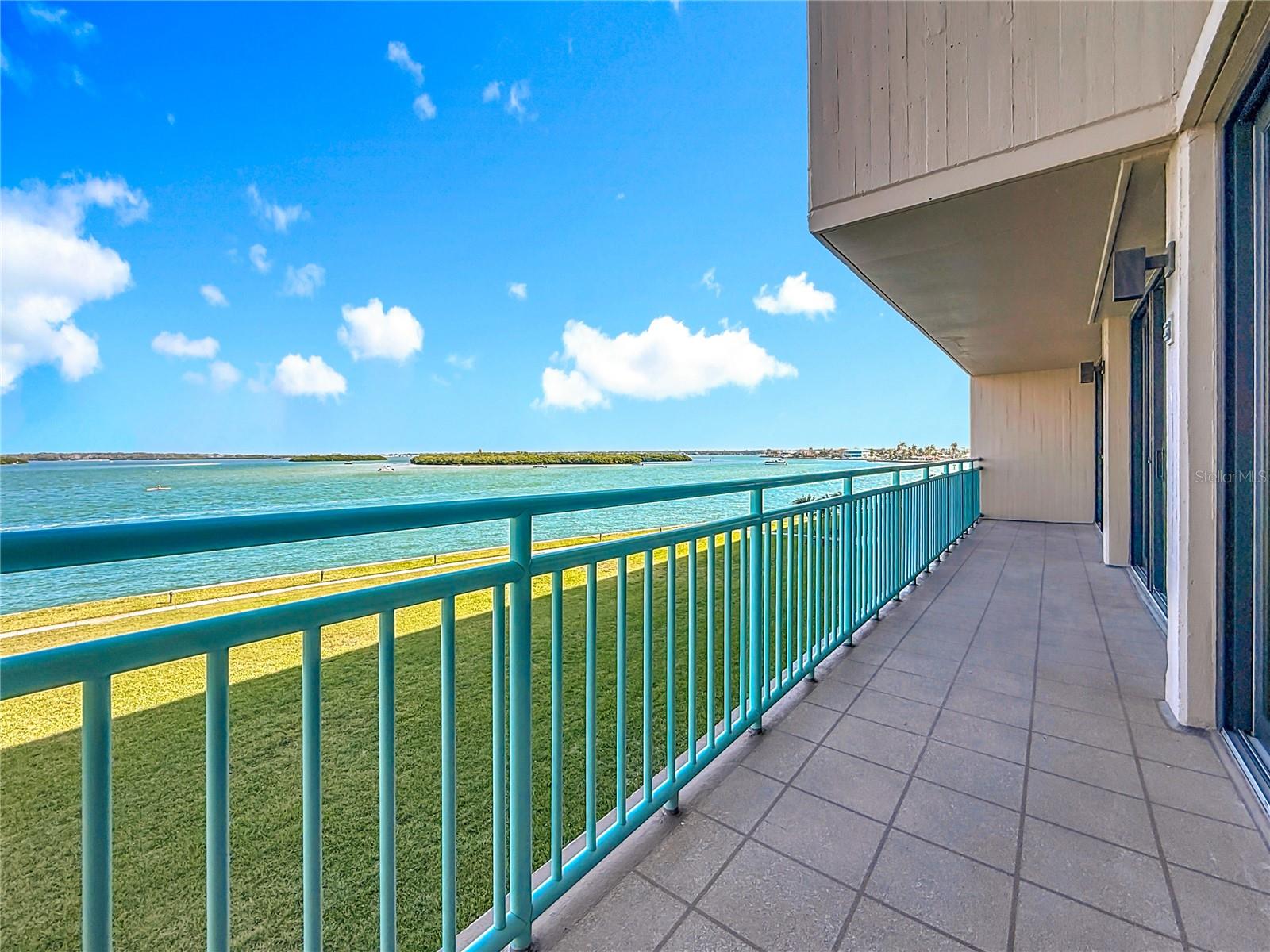 1 Key Capri #201e Property Photo 96