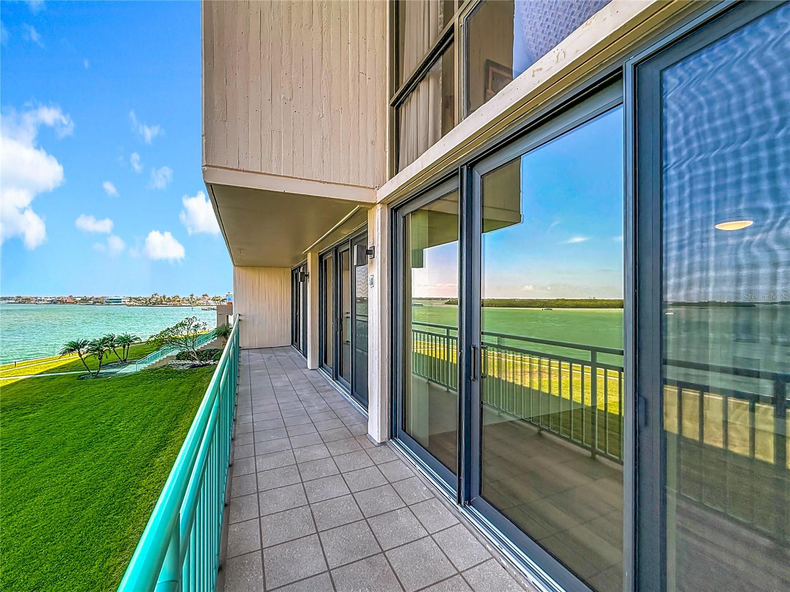 1 Key Capri #201e Property Photo 97