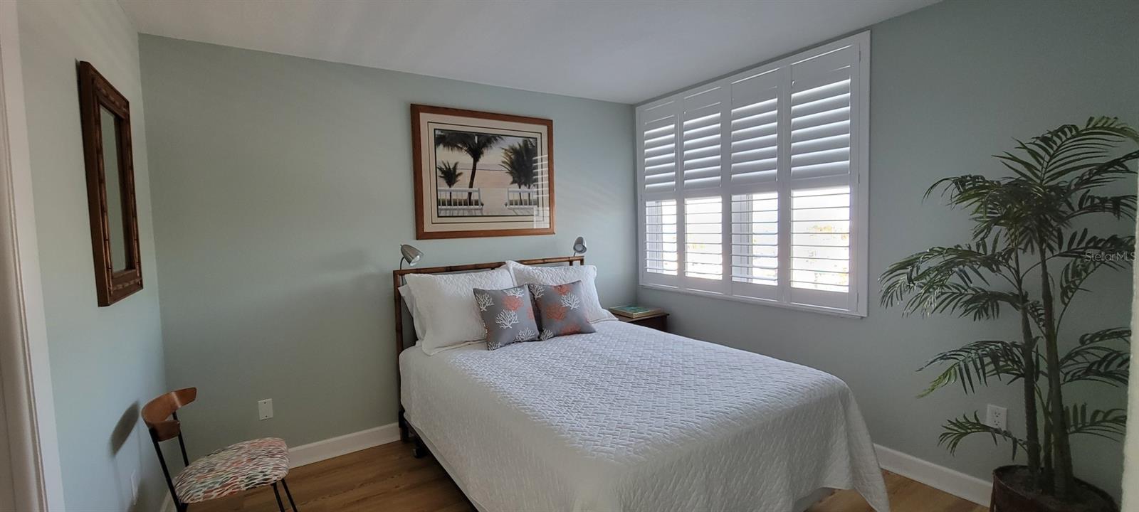 632 Edgewater Dr #537 Property Photo 20