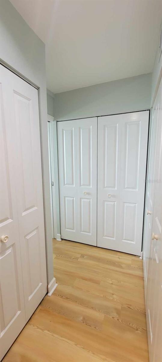 632 Edgewater Dr #537 Property Photo 23
