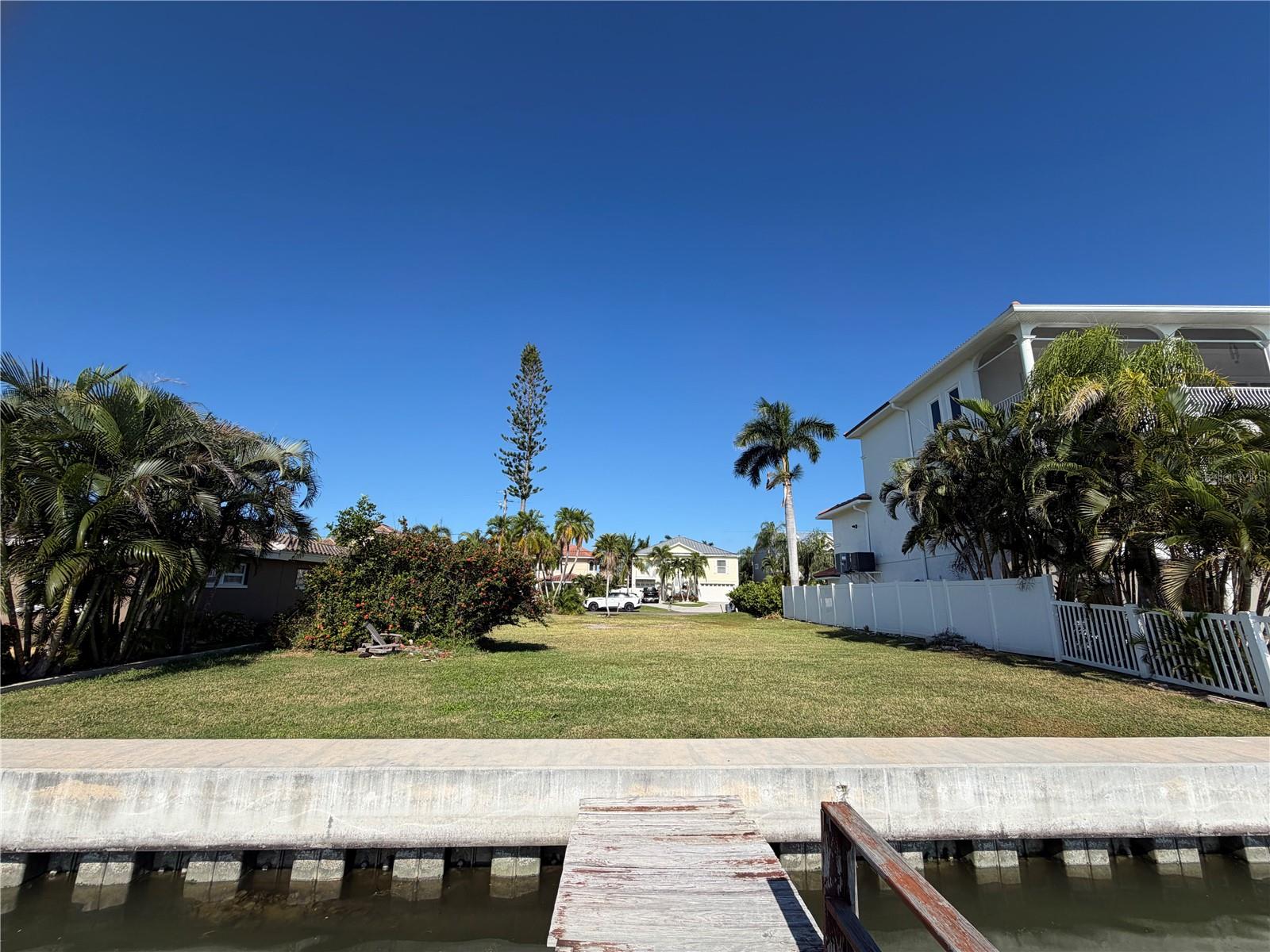 16325 Redington Dr Property Photo 4