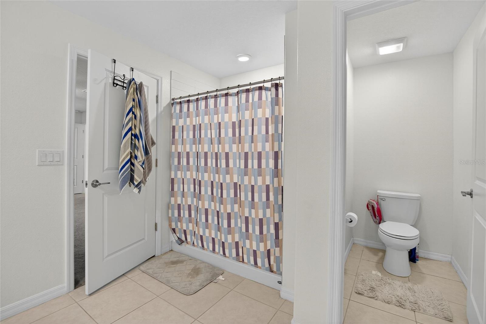1748 Red Loop Property Photo 22