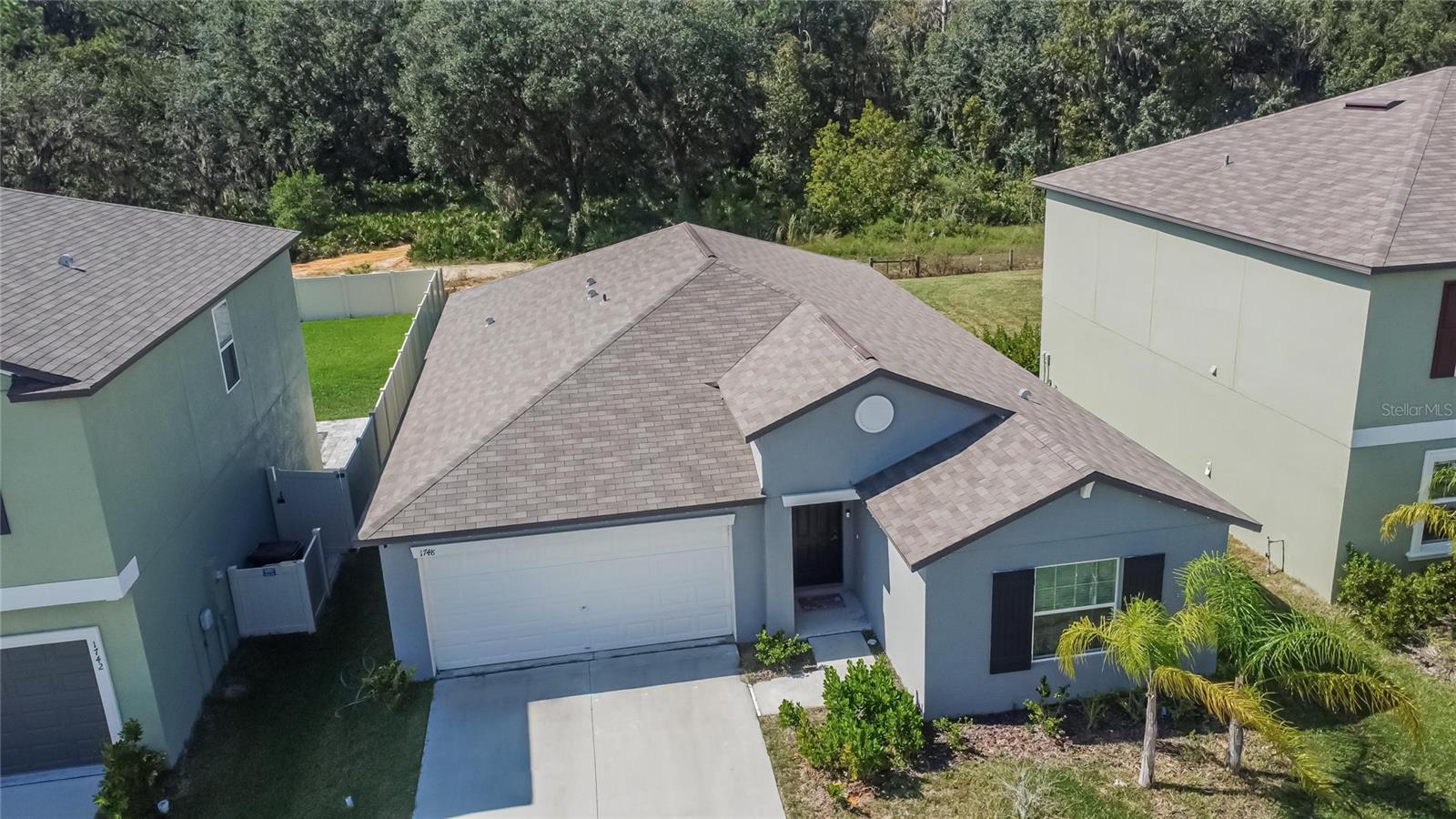 1748 Red Loop Property Photo 47