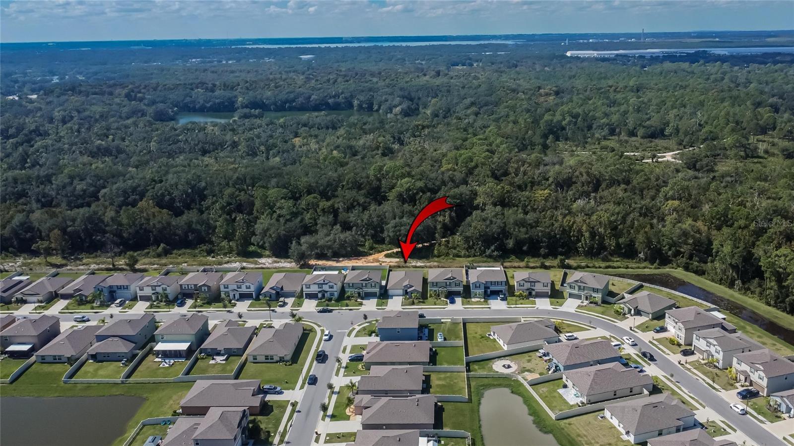 1748 Red Loop Property Photo 56