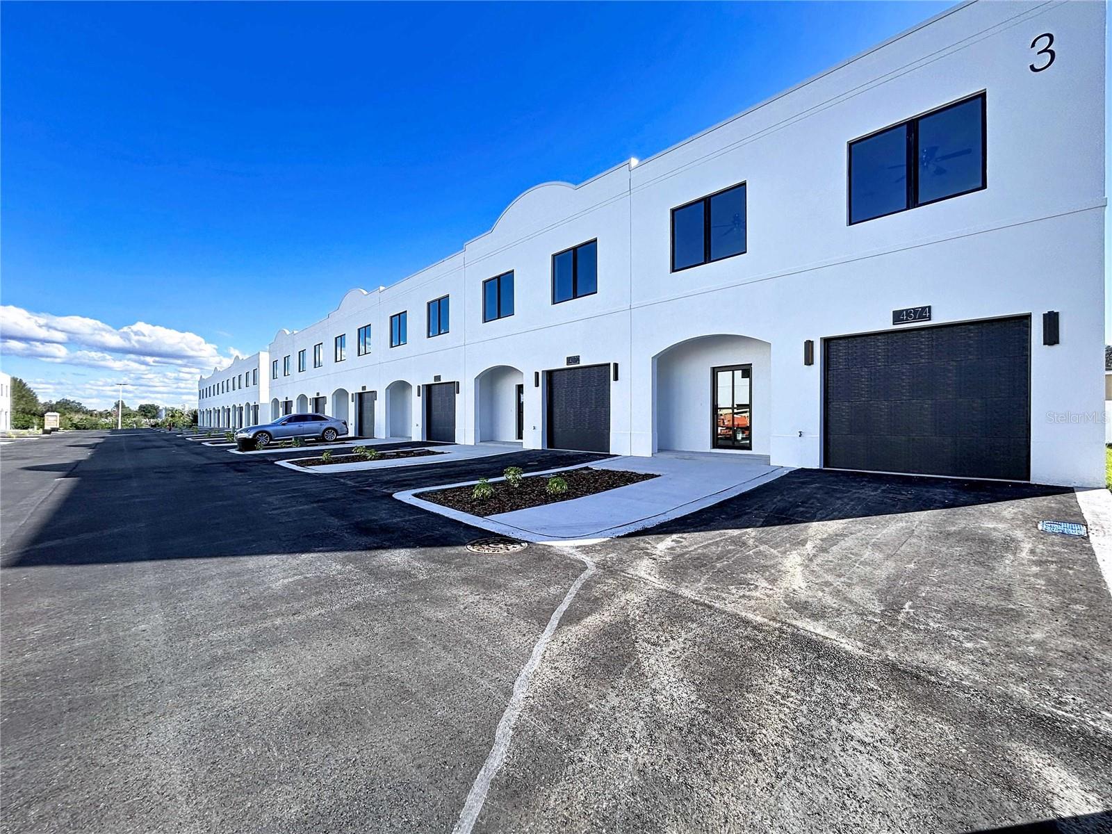 4368 Cambio Gardens Court Property Photo 1
