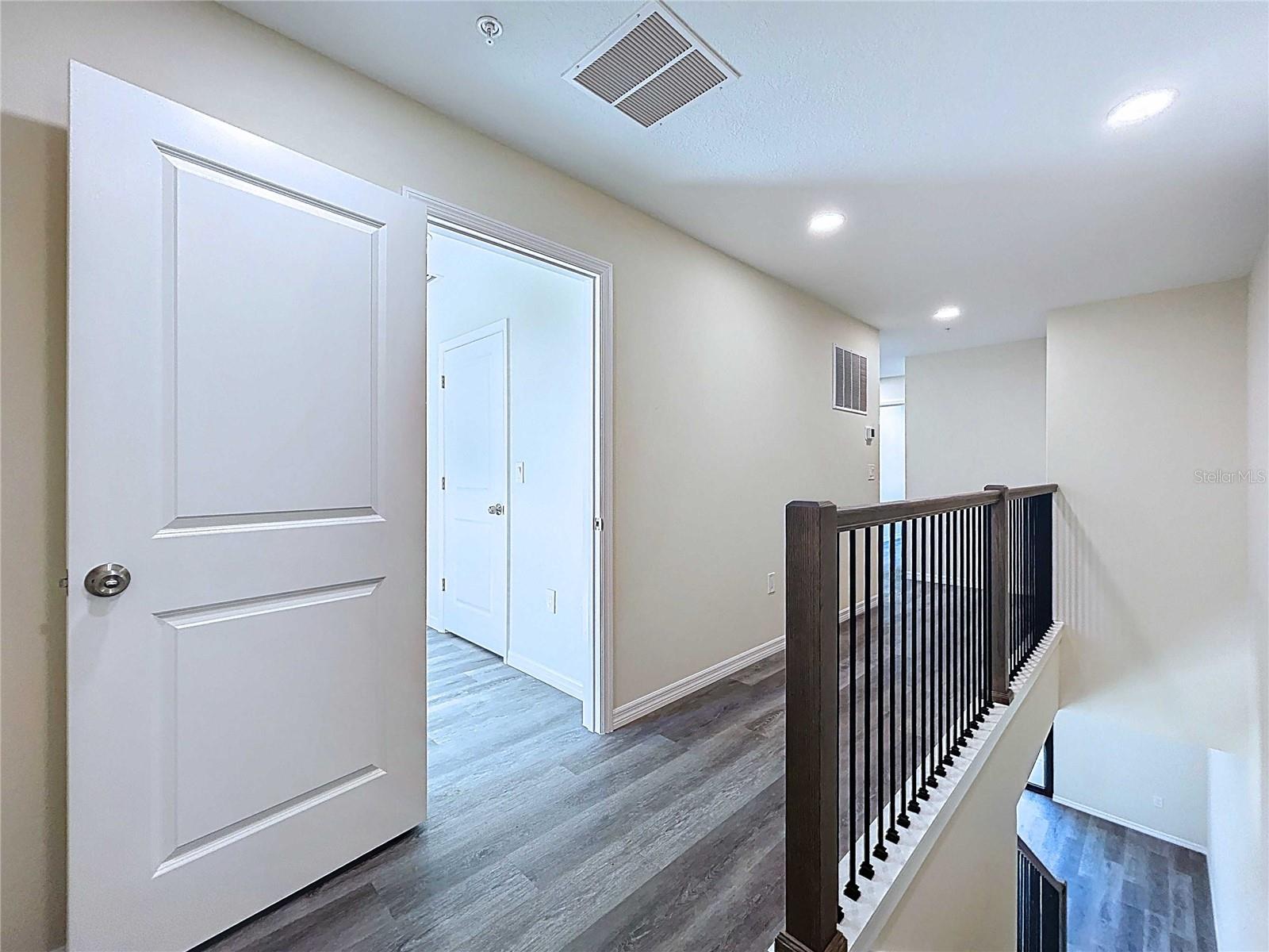 4368 Cambio Gardens Court Property Photo 20