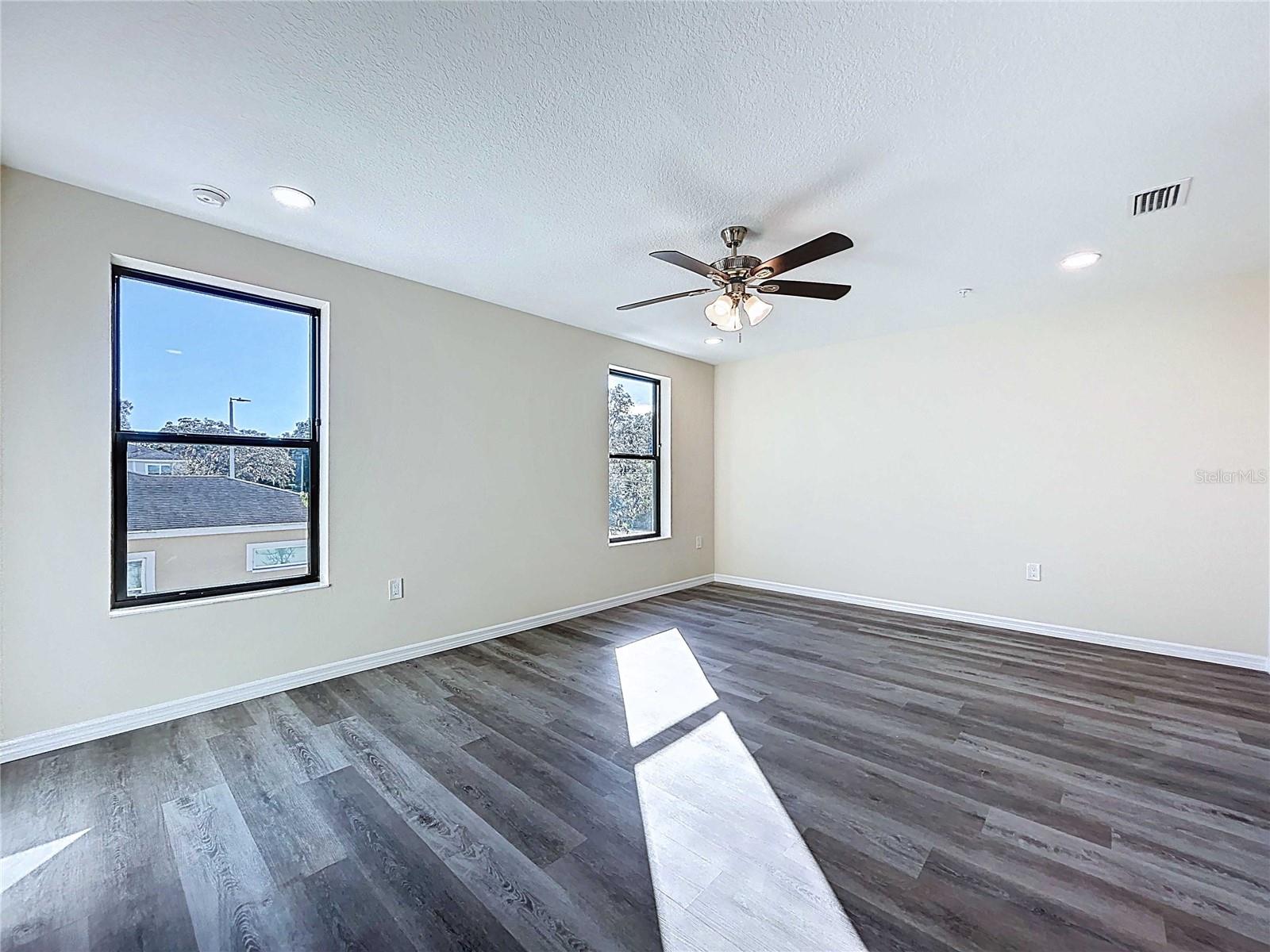 4368 Cambio Gardens Court Property Photo 36
