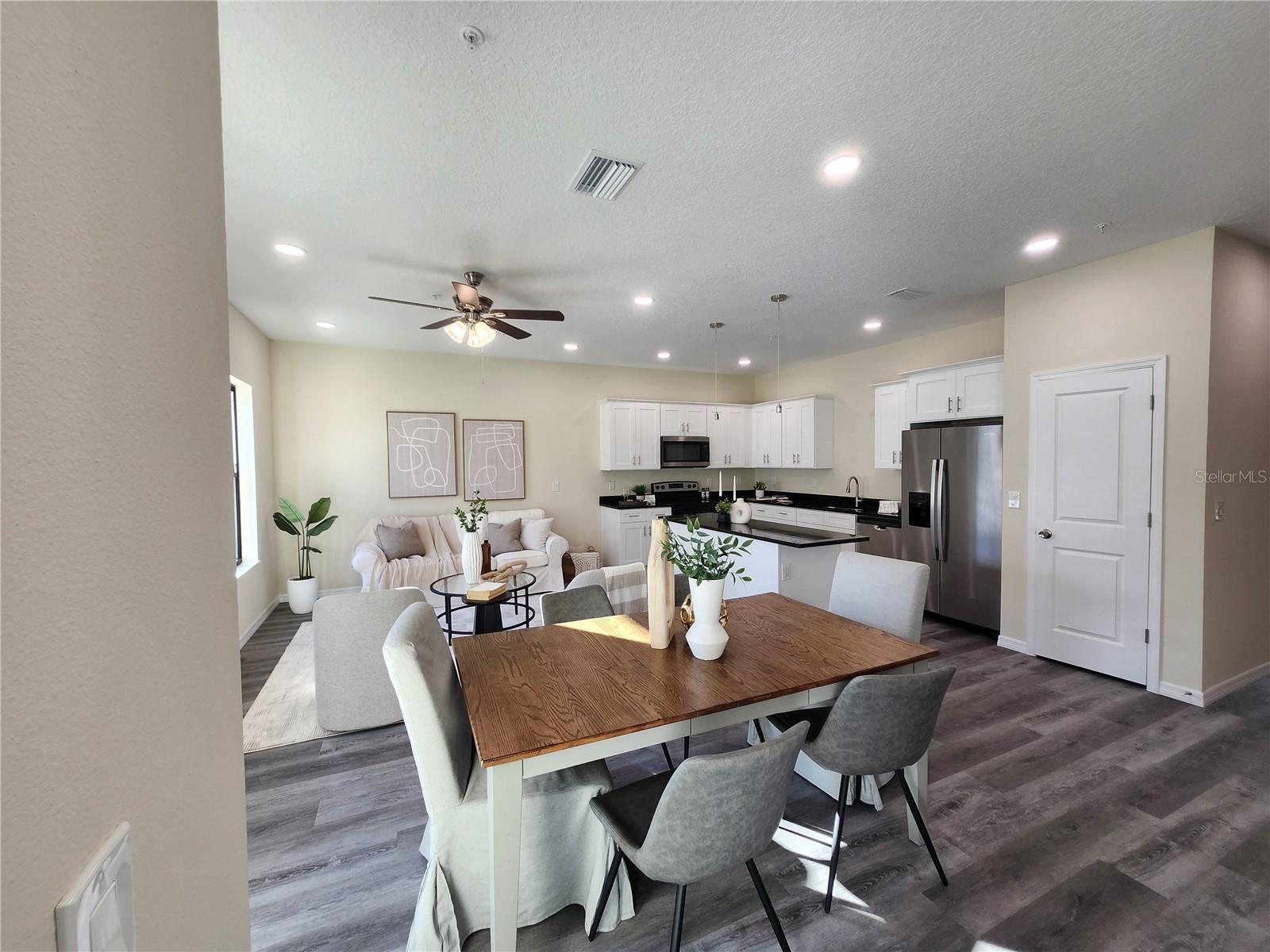 4370 Cambio Gardens Court Property Photo 72